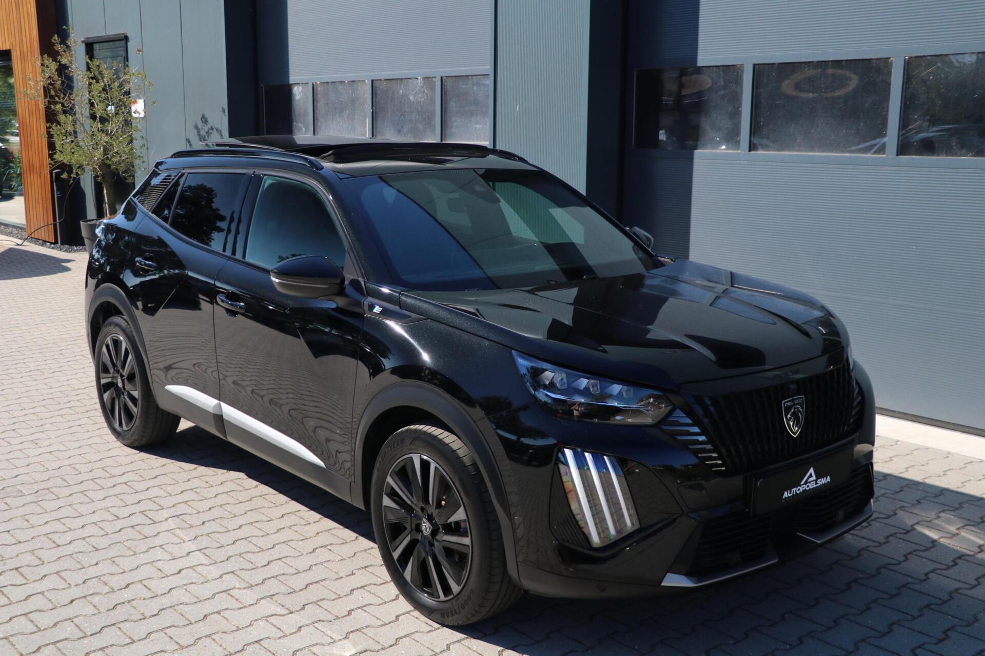 Foto van Peugeot E-2008