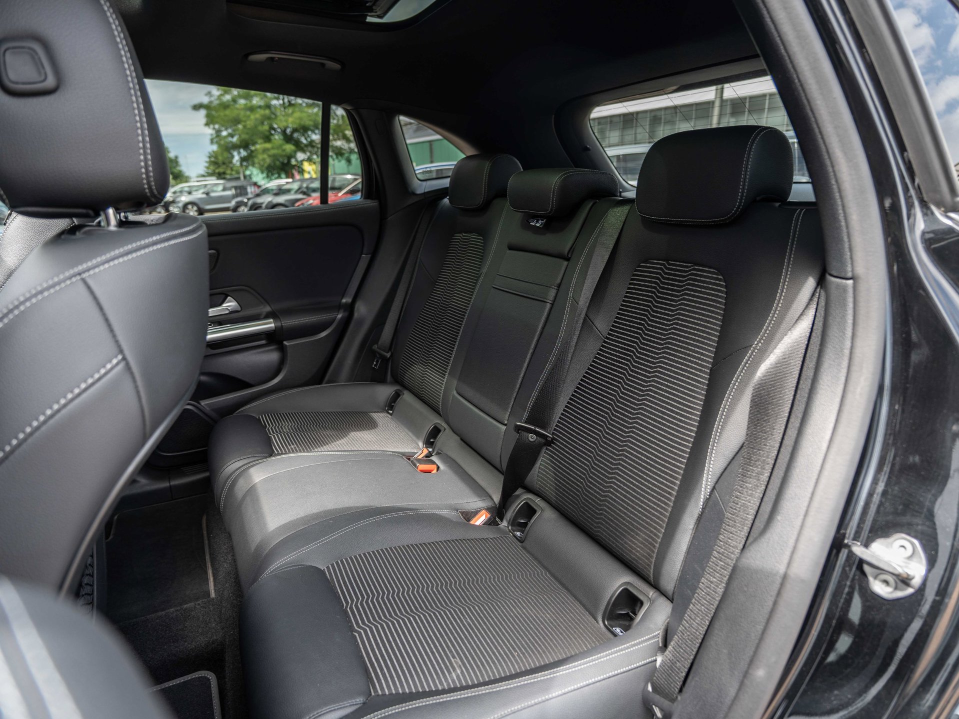 Foto van Mercedes-Benz Eqa