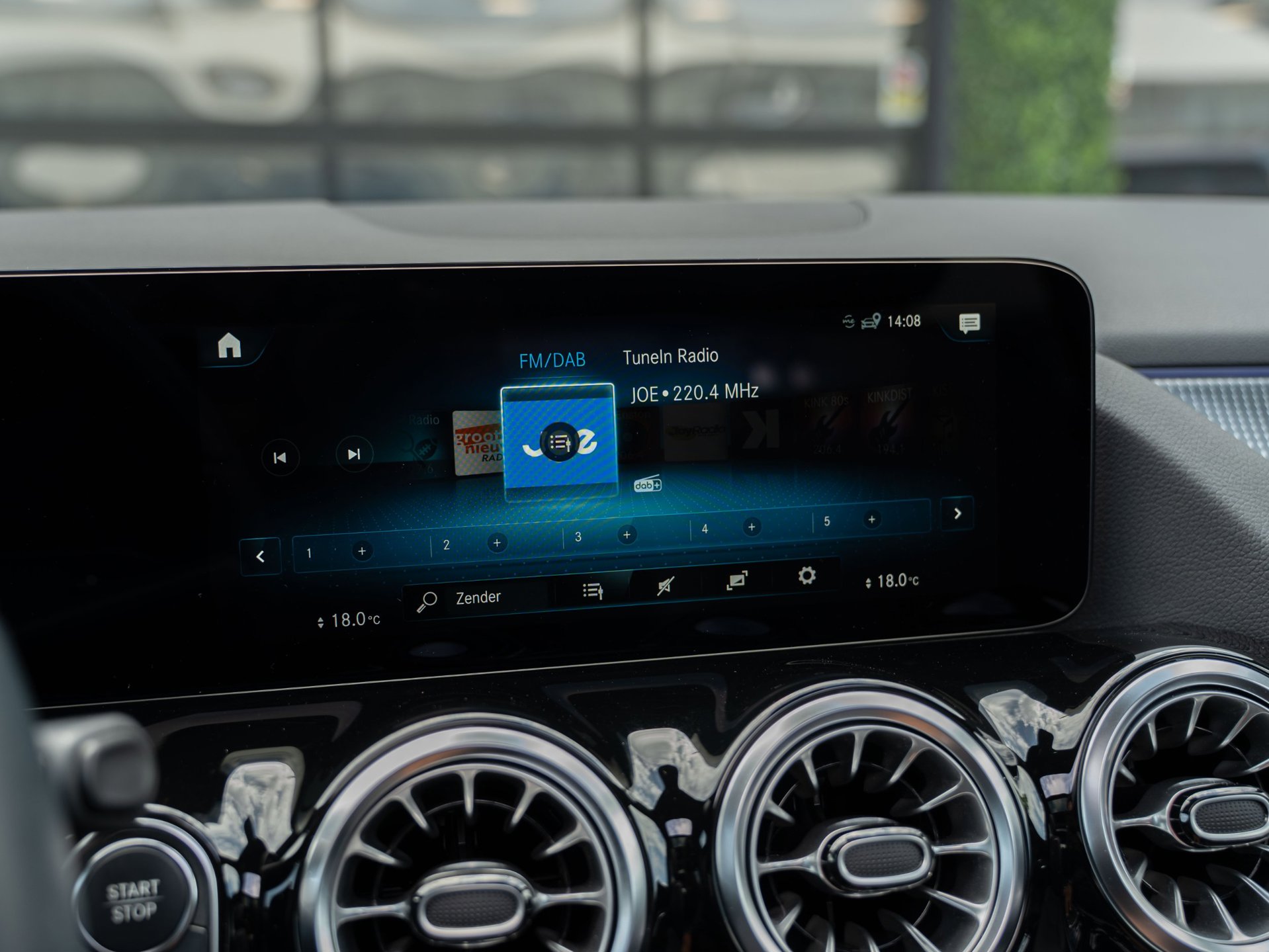 Foto van Mercedes-Benz Eqa