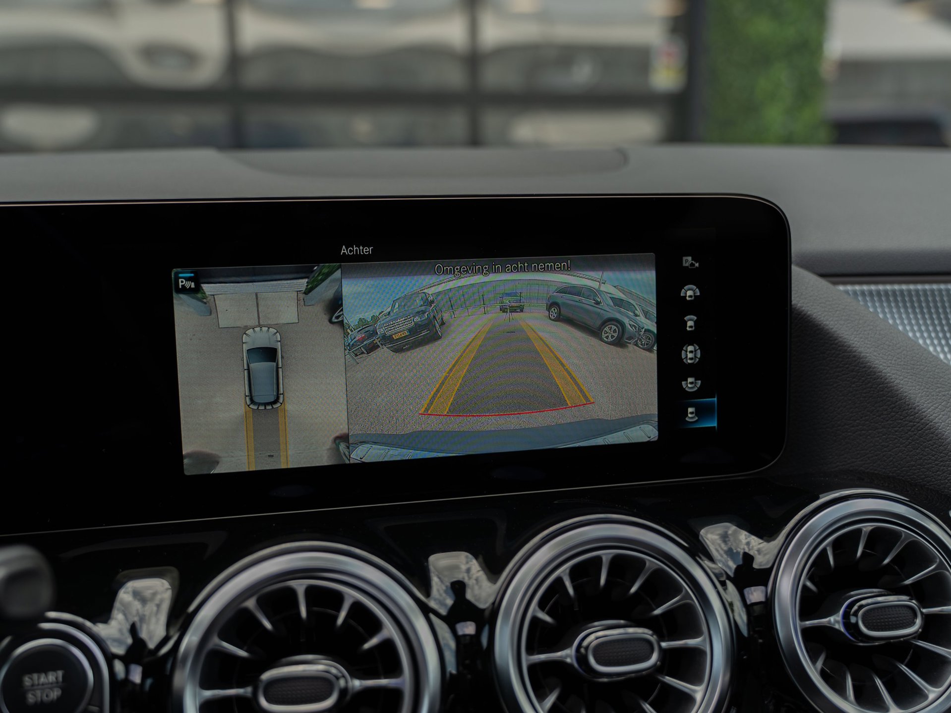 Foto van Mercedes-Benz Eqa