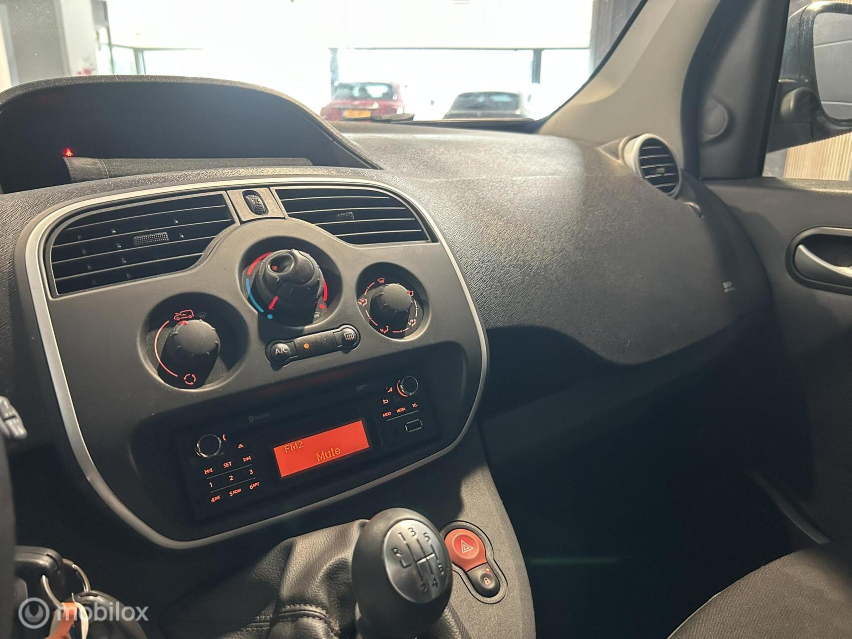 Foto van Renault Kangoo Family
