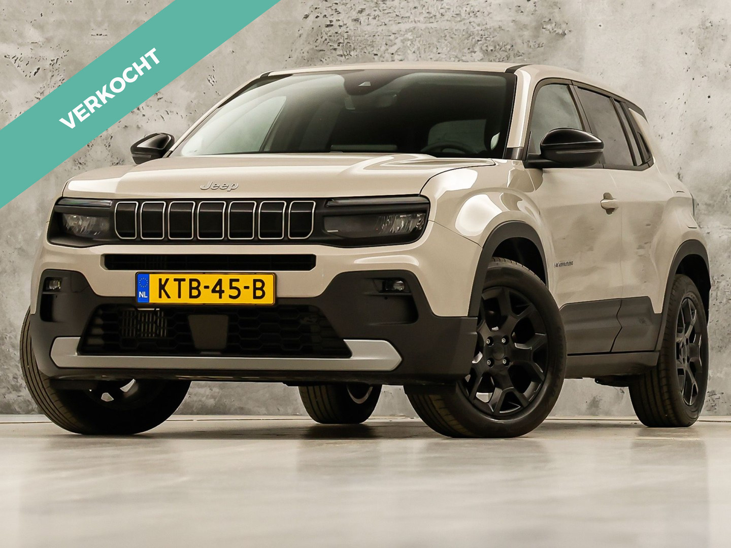 Jeep Avenger 1.2 e-Hybrid Altitude 2025 - voorkant