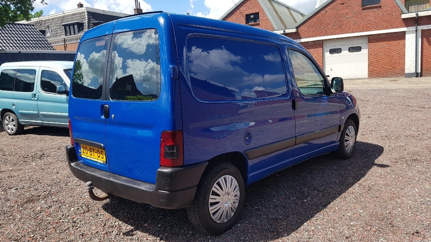 Foto van Peugeot Partner