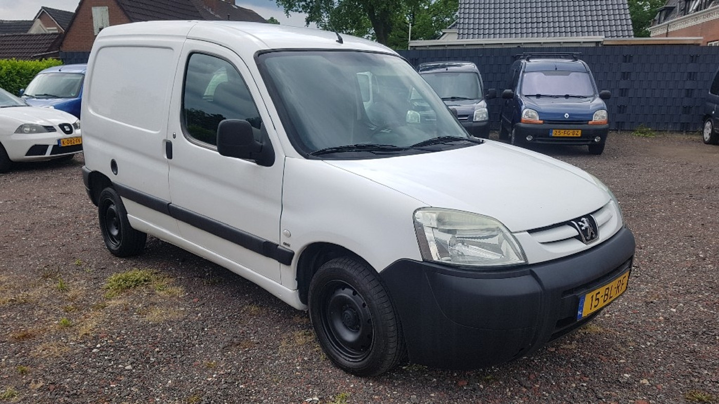 Foto van Peugeot Partner