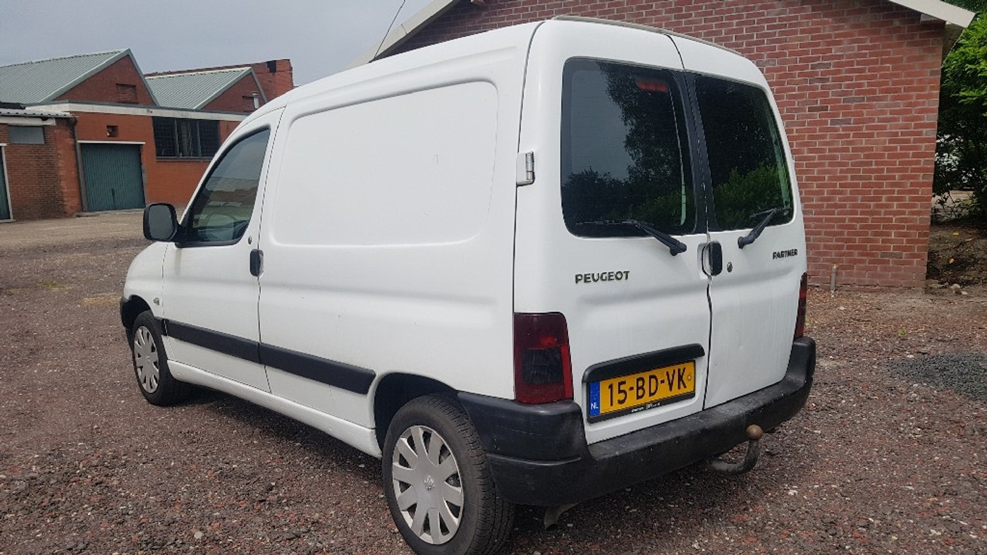 Foto van Peugeot Partner