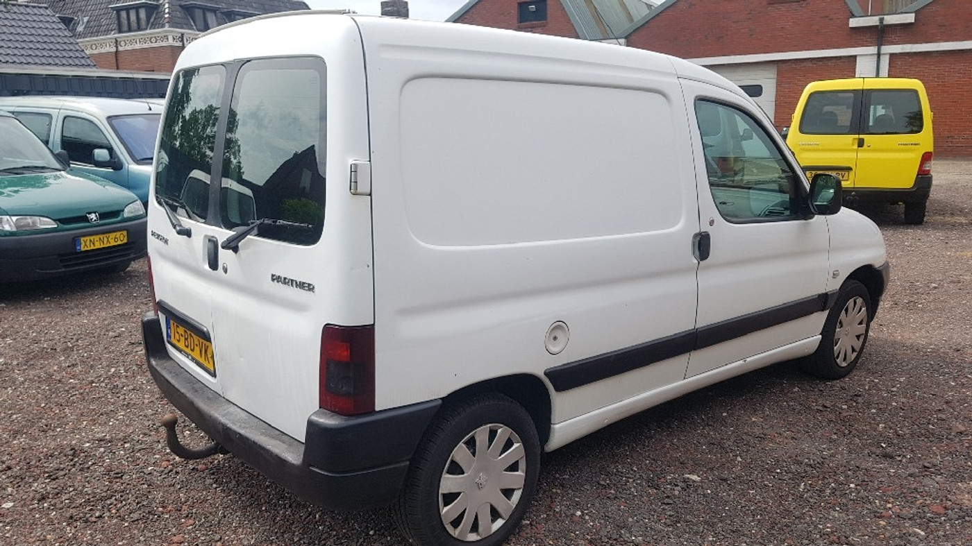 Foto van Peugeot Partner