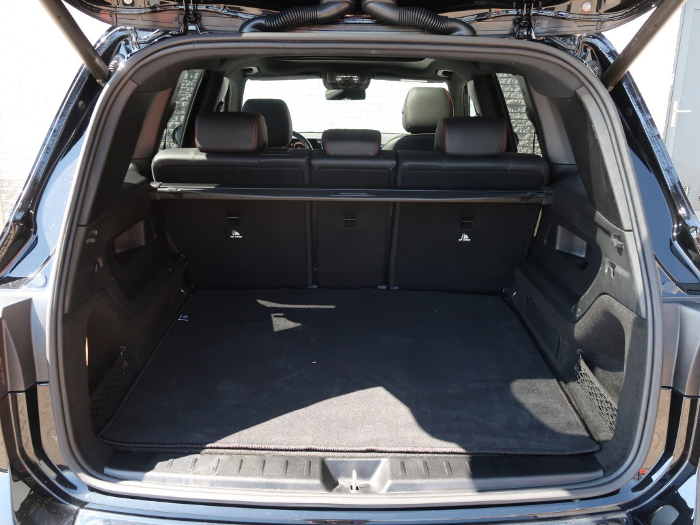 Foto van Mercedes-Benz Eqb