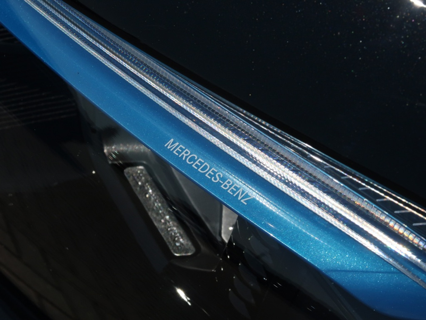 Foto van Mercedes-Benz Eqb