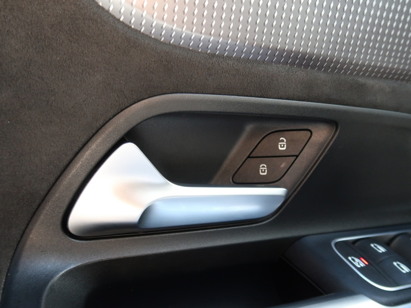 Foto van Mercedes-Benz Eqb