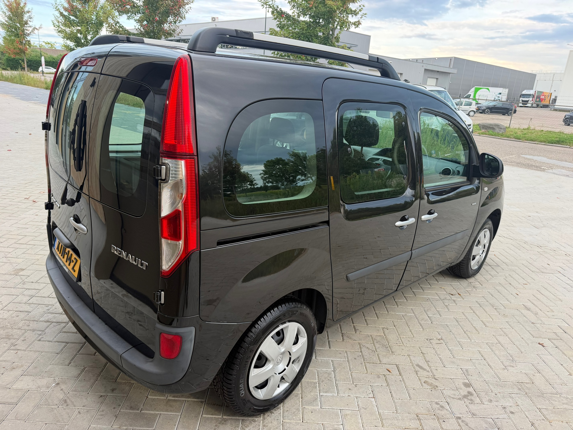 Foto van Renault Kangoo Family