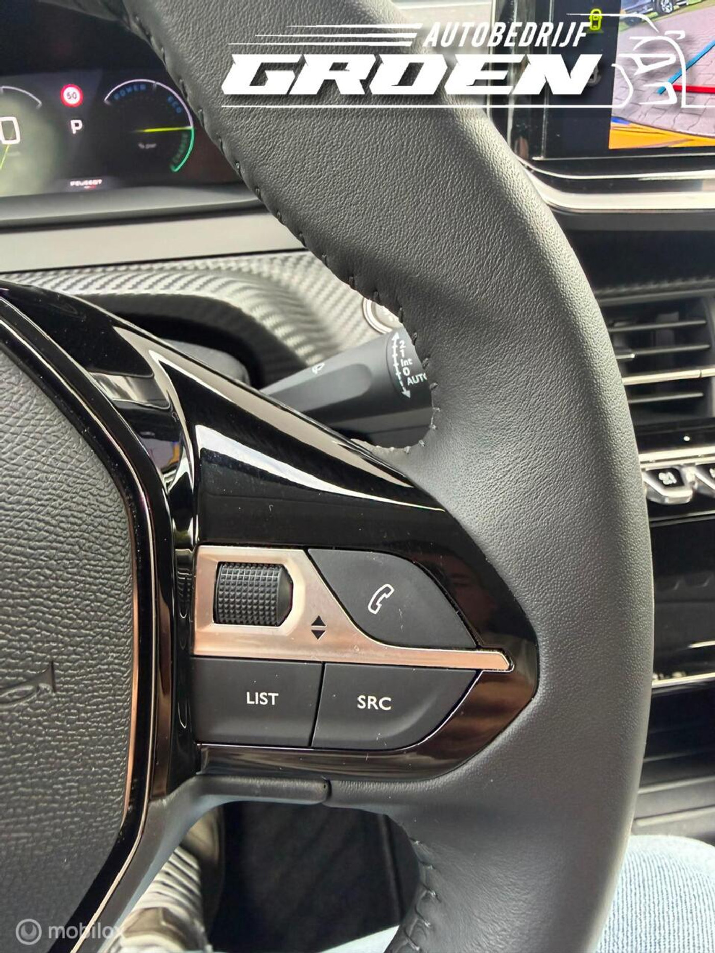 Foto van Peugeot E-208