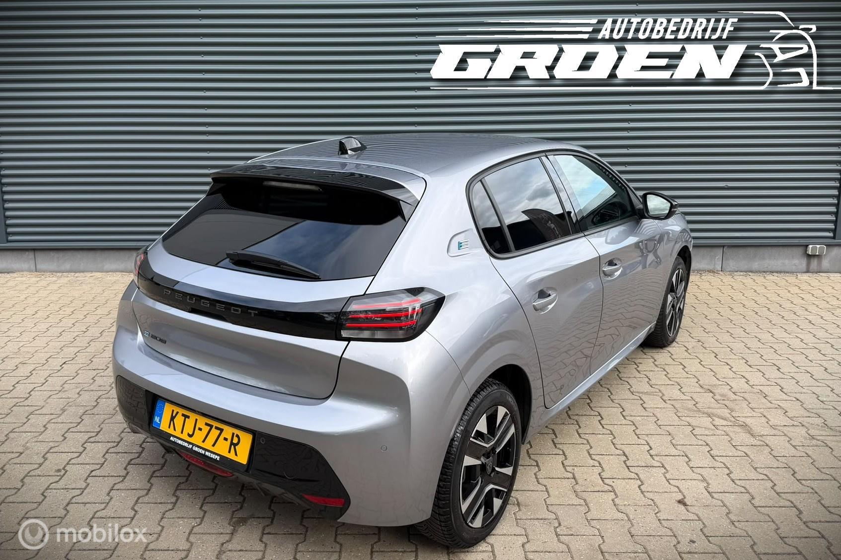 Foto van Peugeot E-208