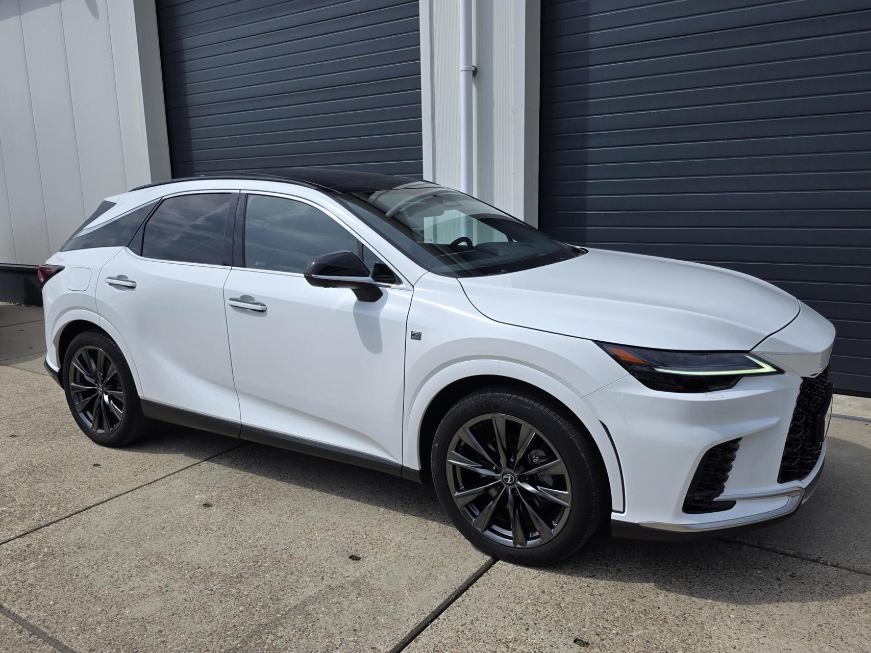 Foto van Lexus RX
