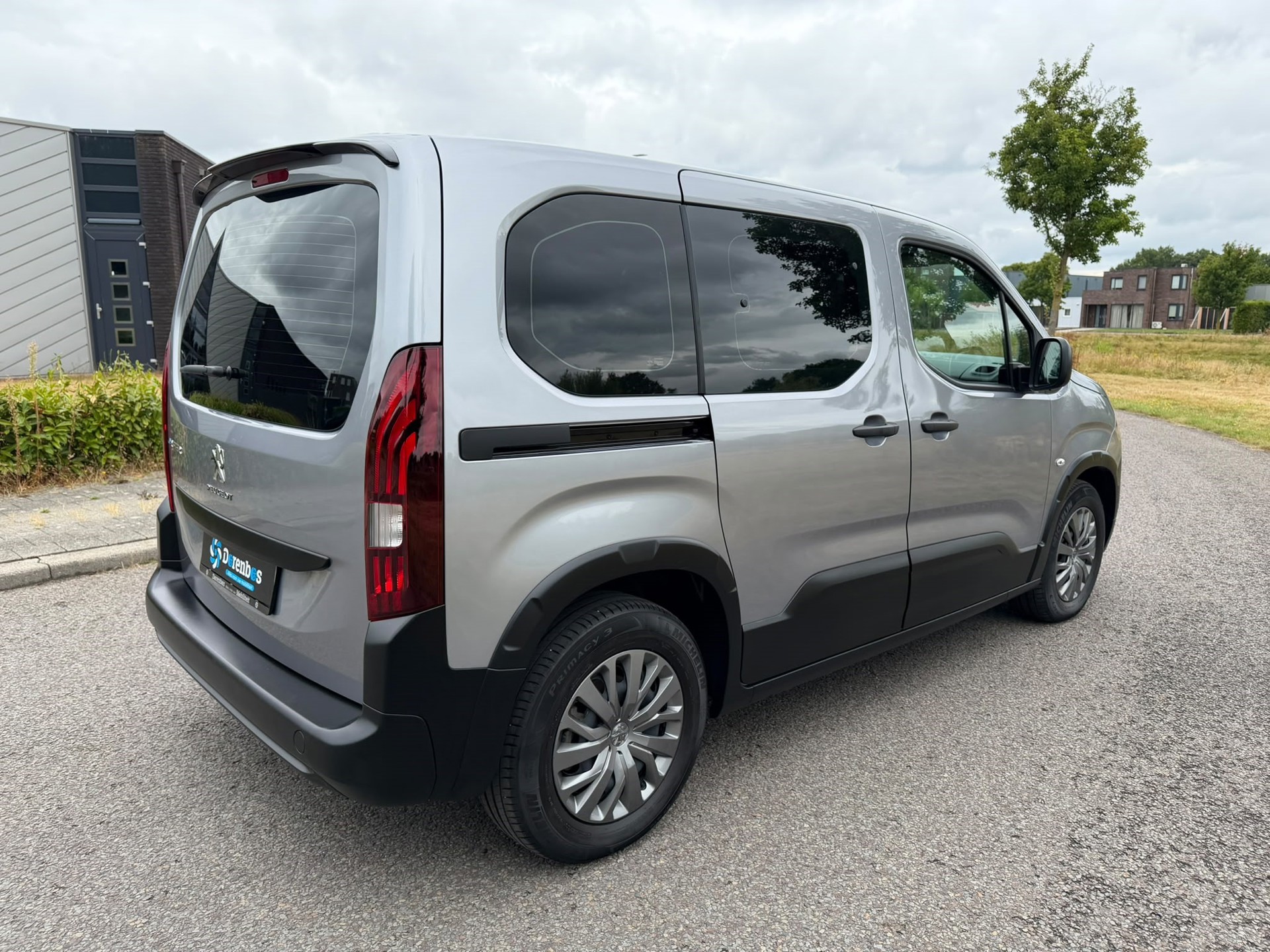 Foto van Peugeot E-rifter