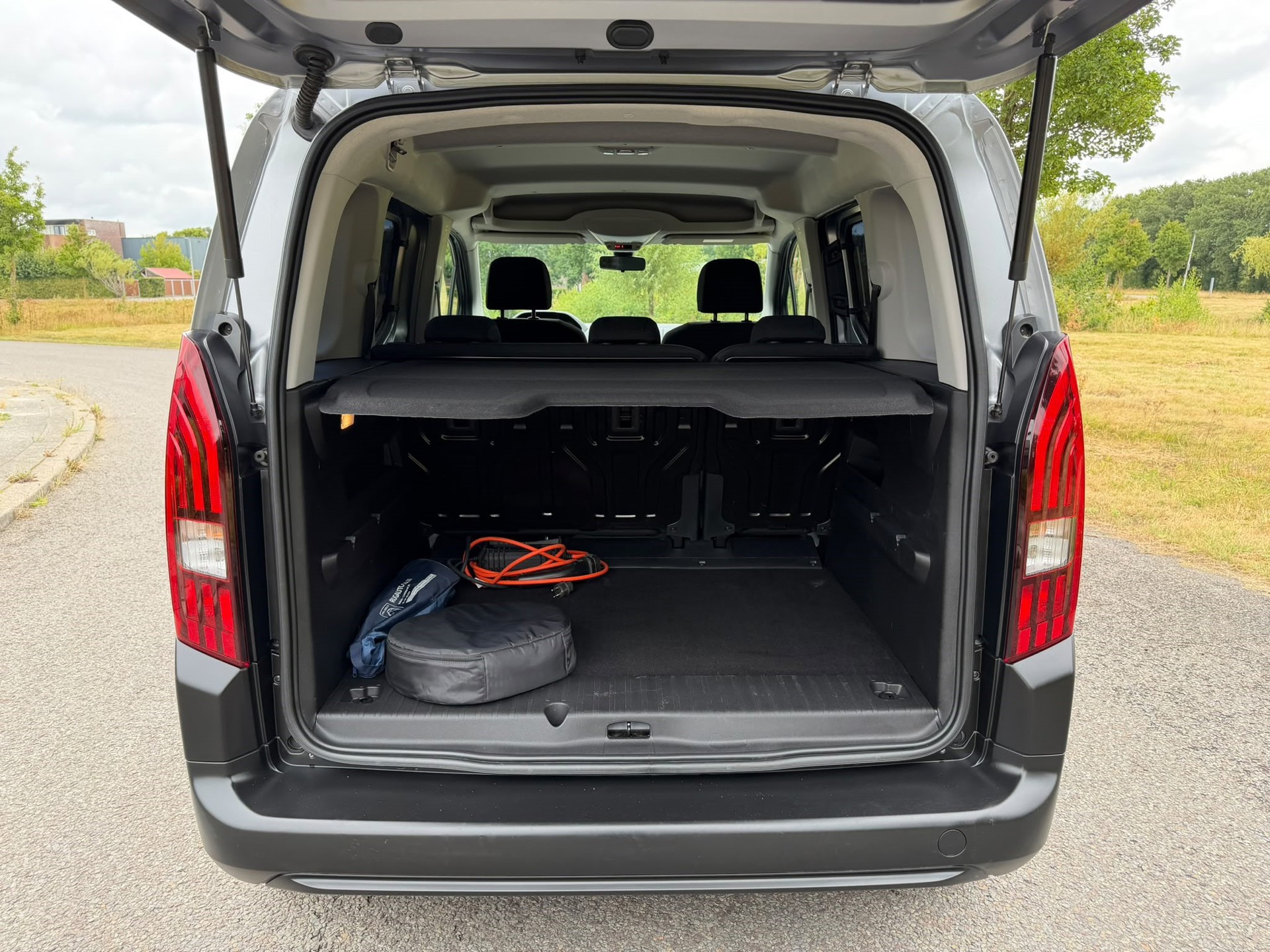 Foto van Peugeot E-rifter