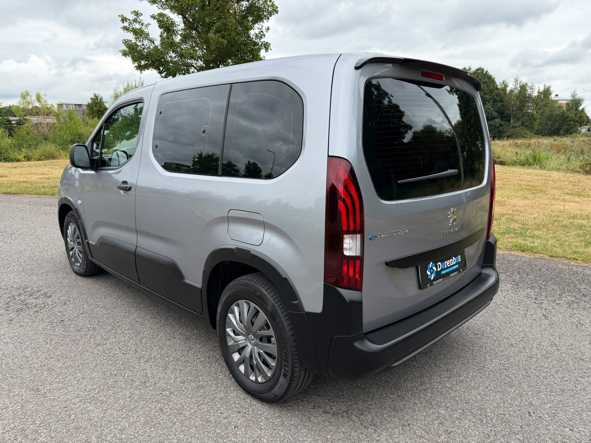 Foto van Peugeot E-rifter