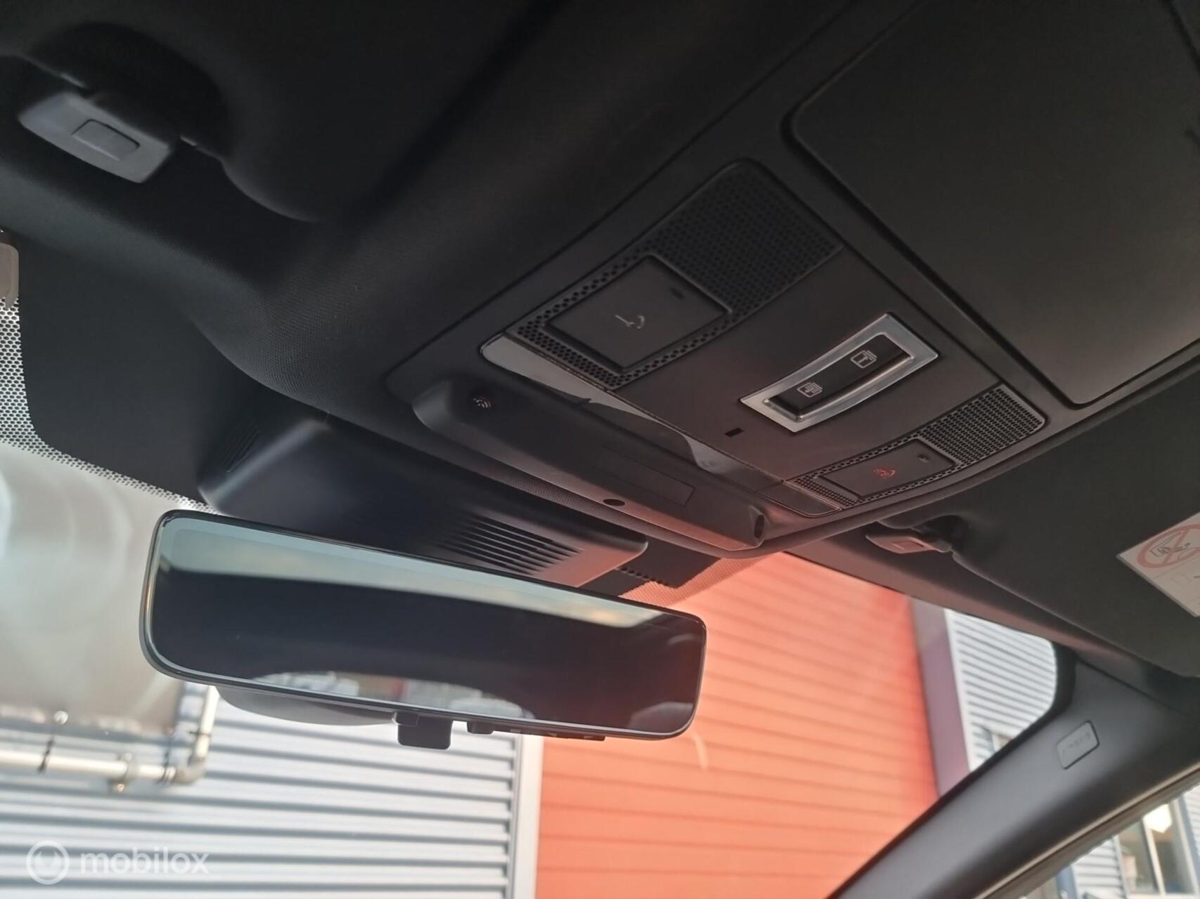 Foto van Land Rover Discovery Sport