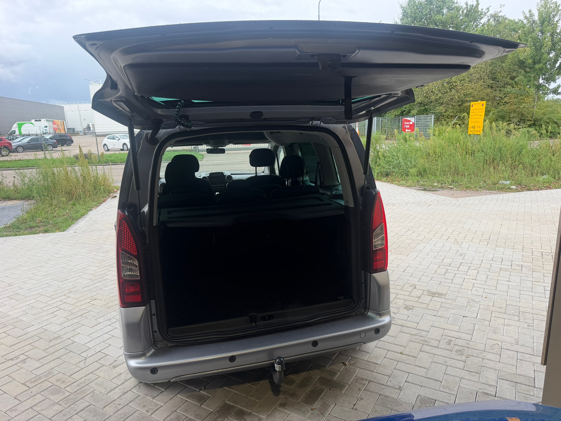 Foto van Peugeot Partner Tepee