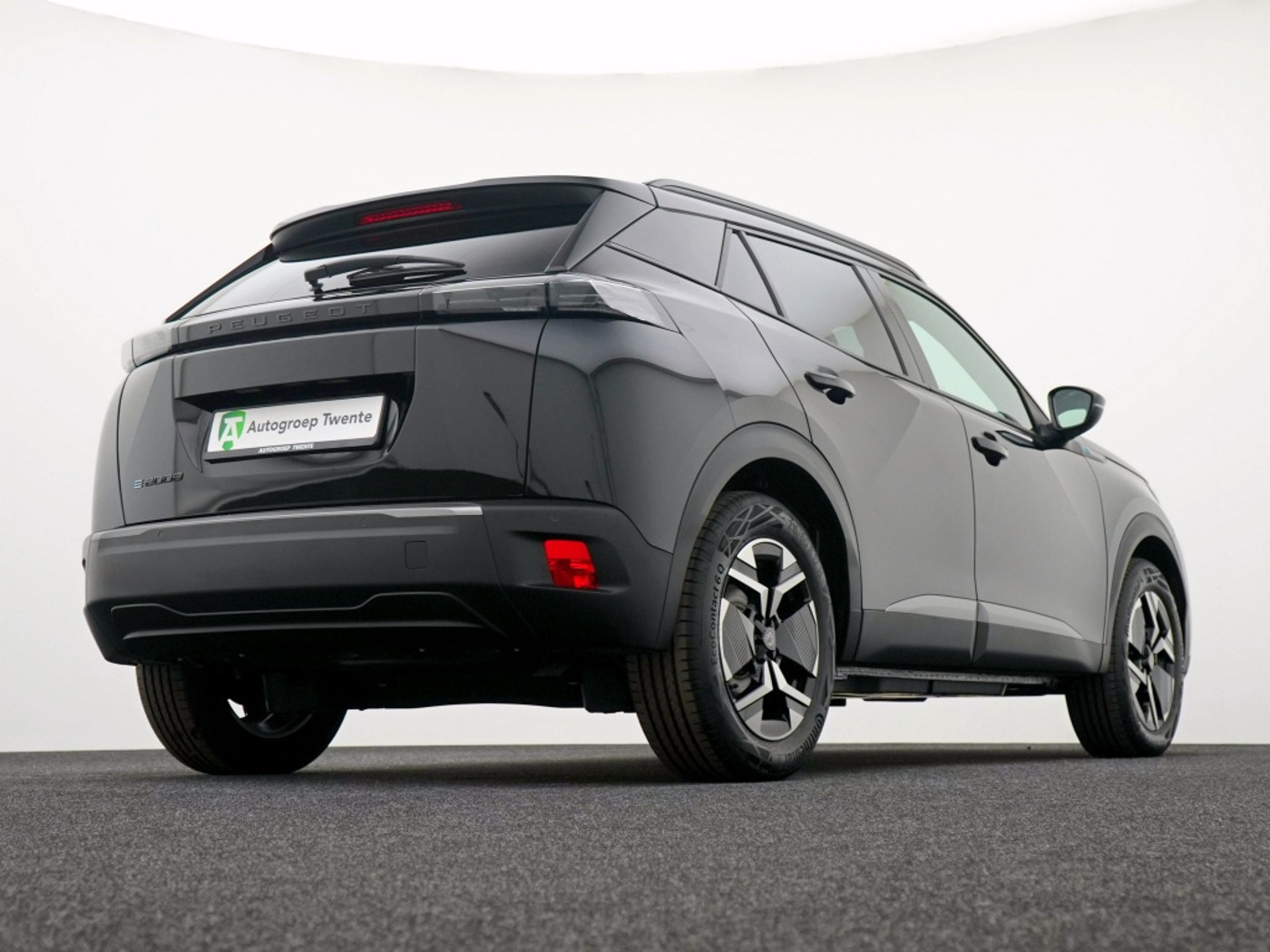 Foto van Peugeot E-2008