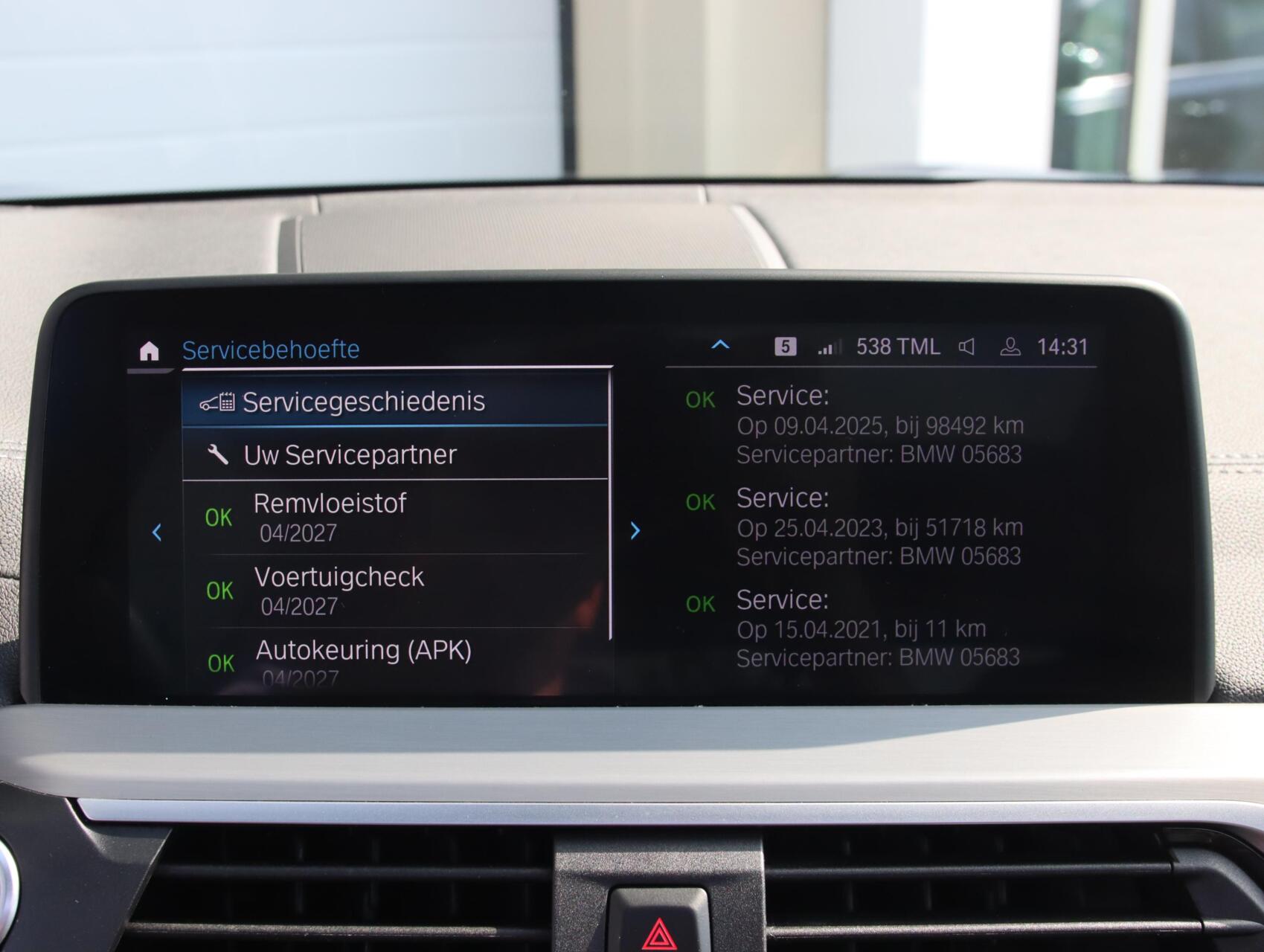 Foto van BMW Ix3