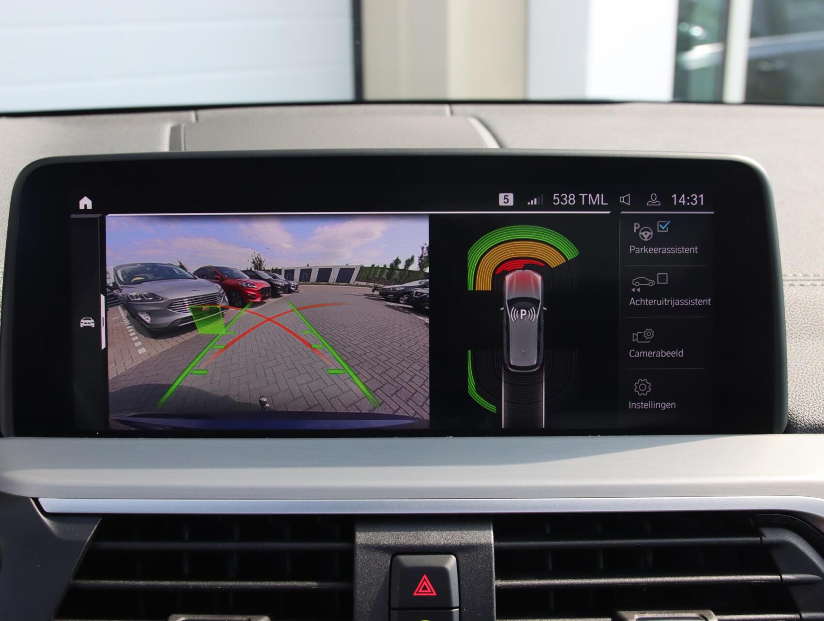 Foto van BMW Ix3