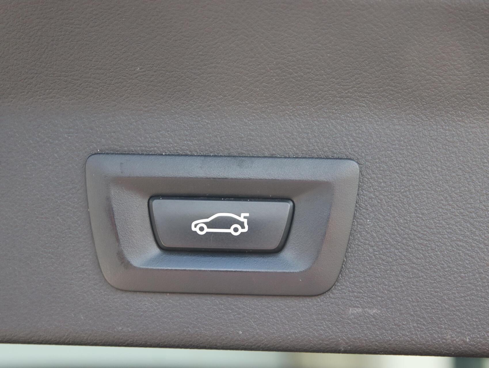Foto van BMW Ix3