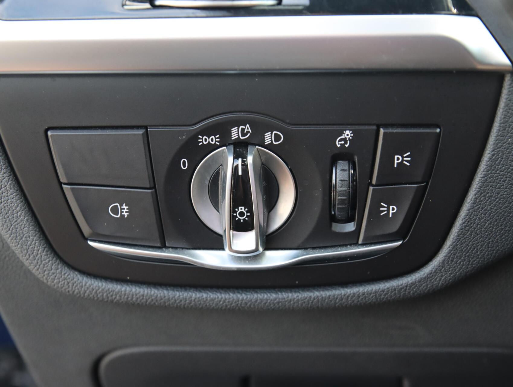 Foto van BMW Ix3