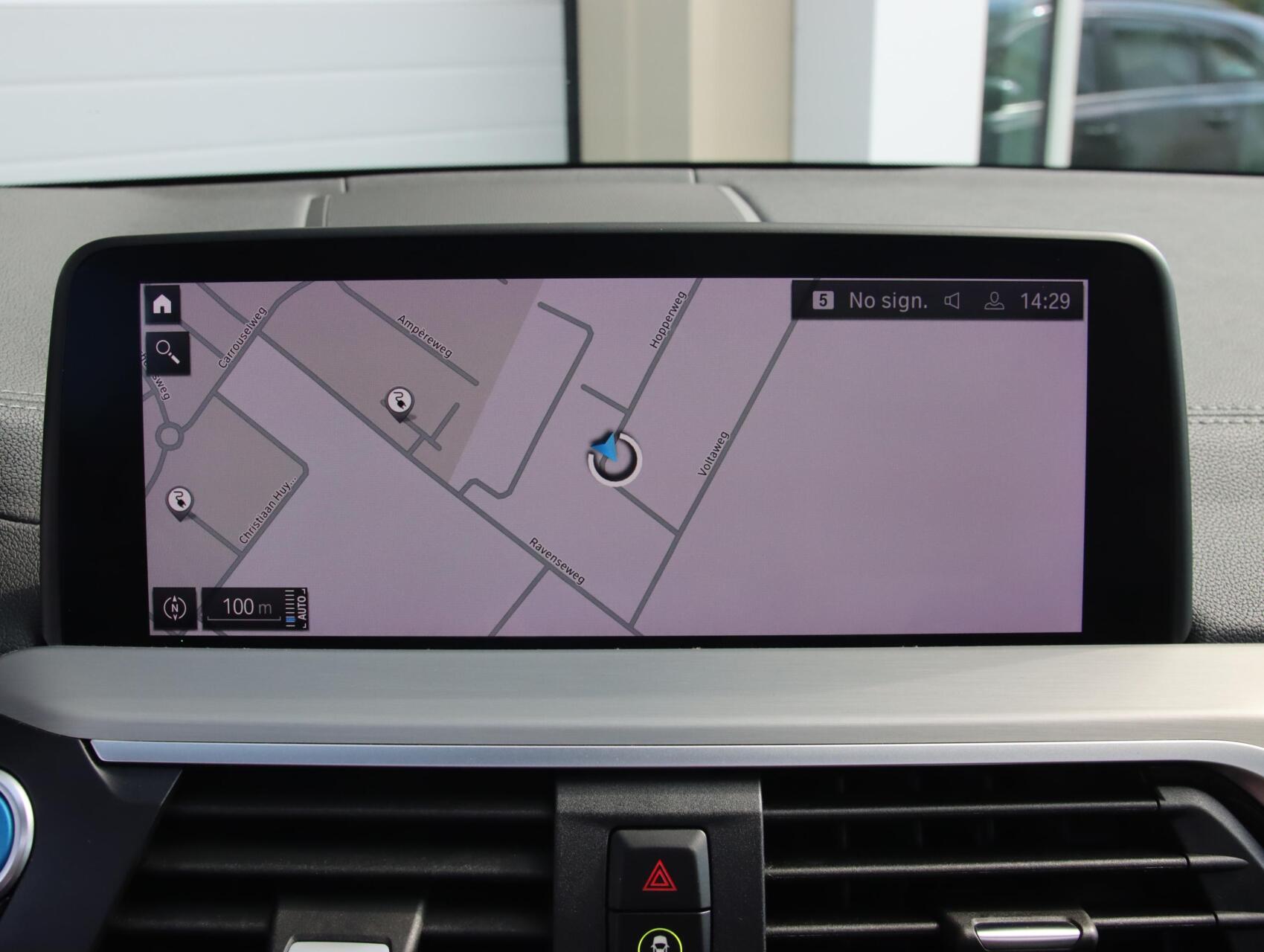 Foto van BMW Ix3