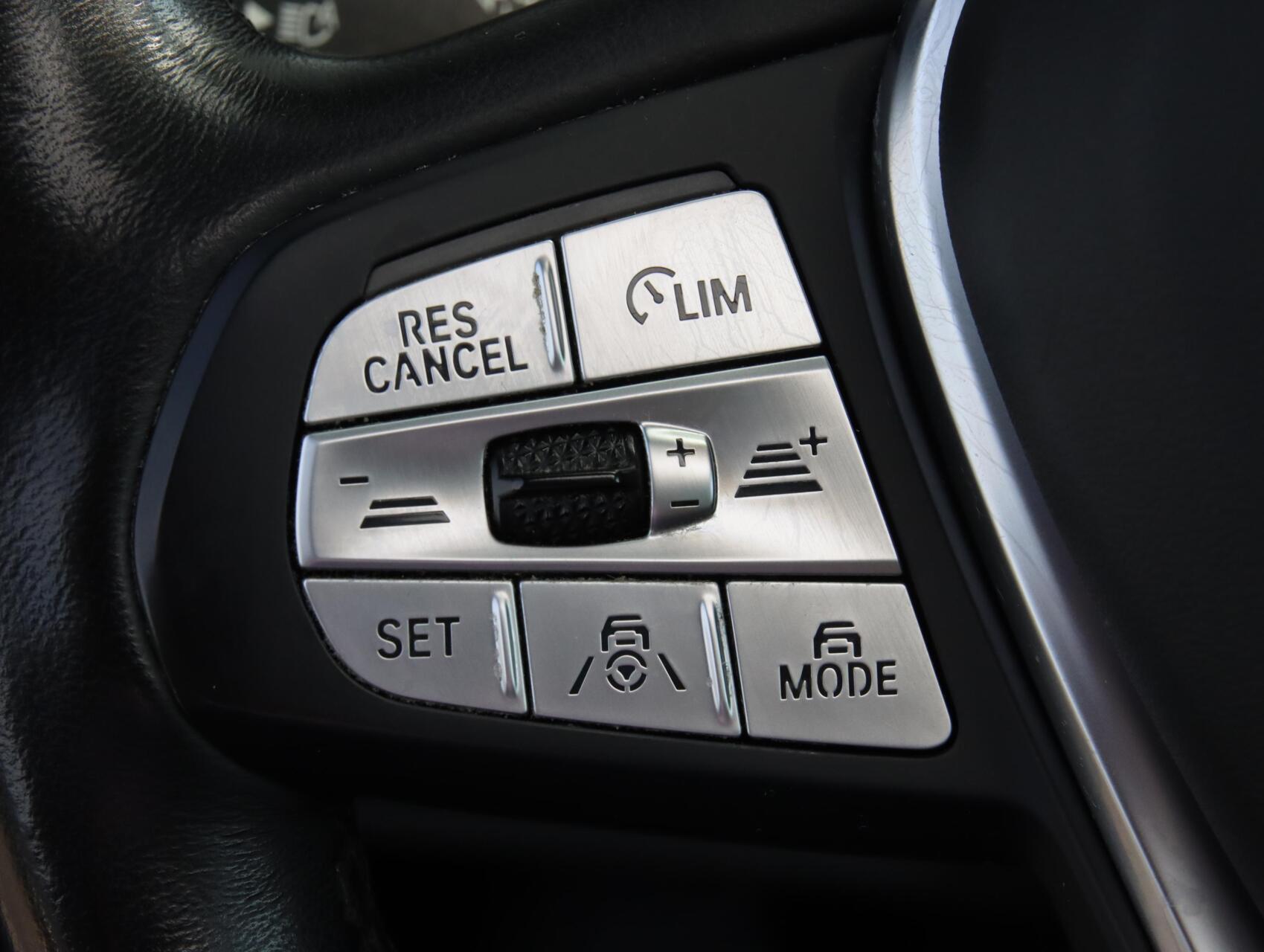 Foto van BMW Ix3