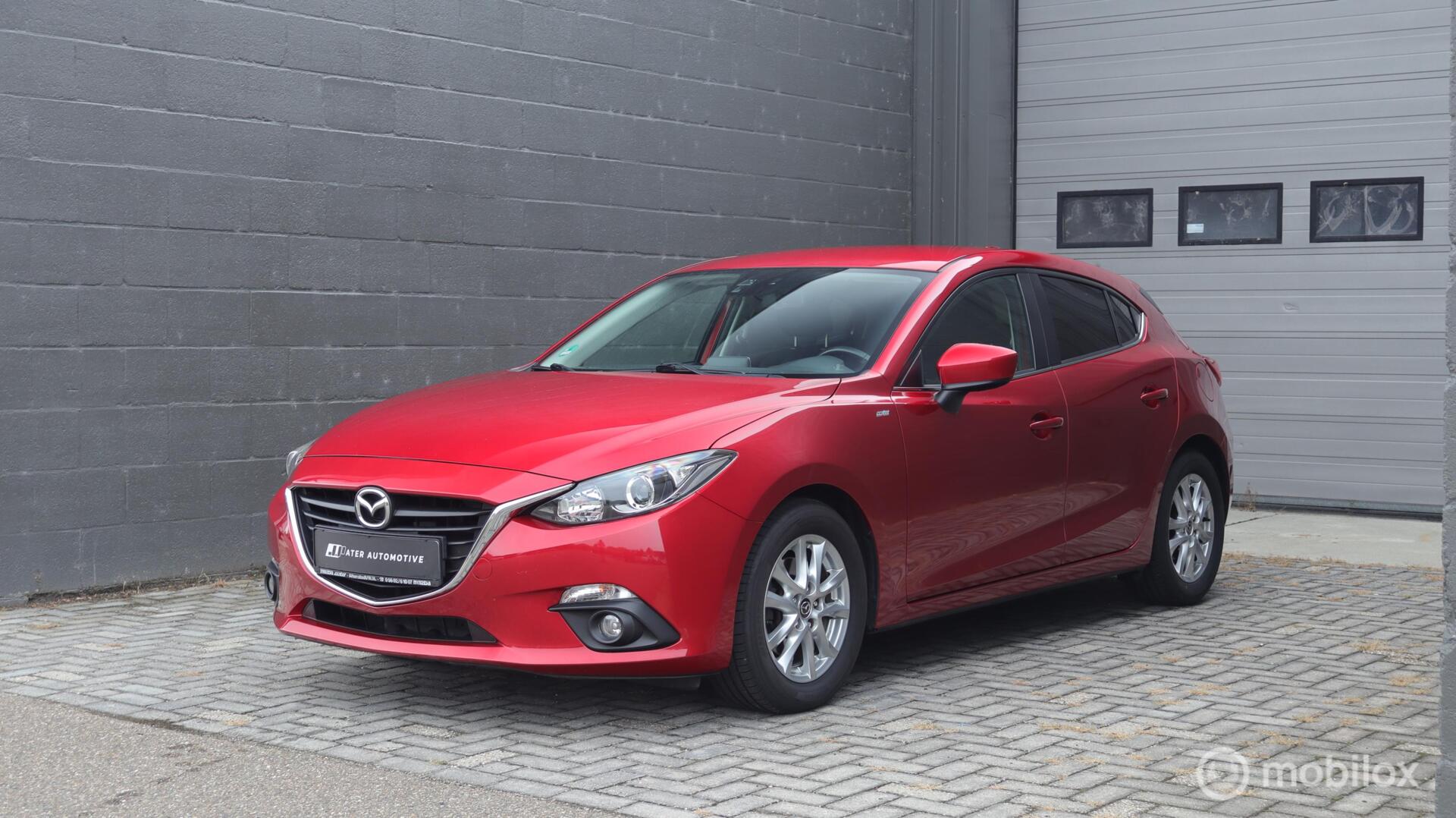 Mazda 3 2.0 Skyactive Center Line | Navi | PDC | Trekhaak | 2014 - voorkant