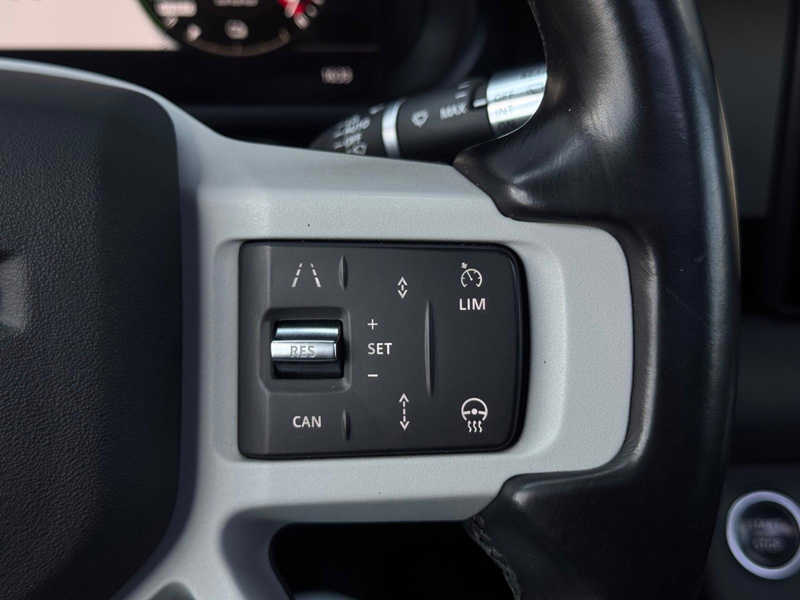 Foto van Land Rover Defender 110