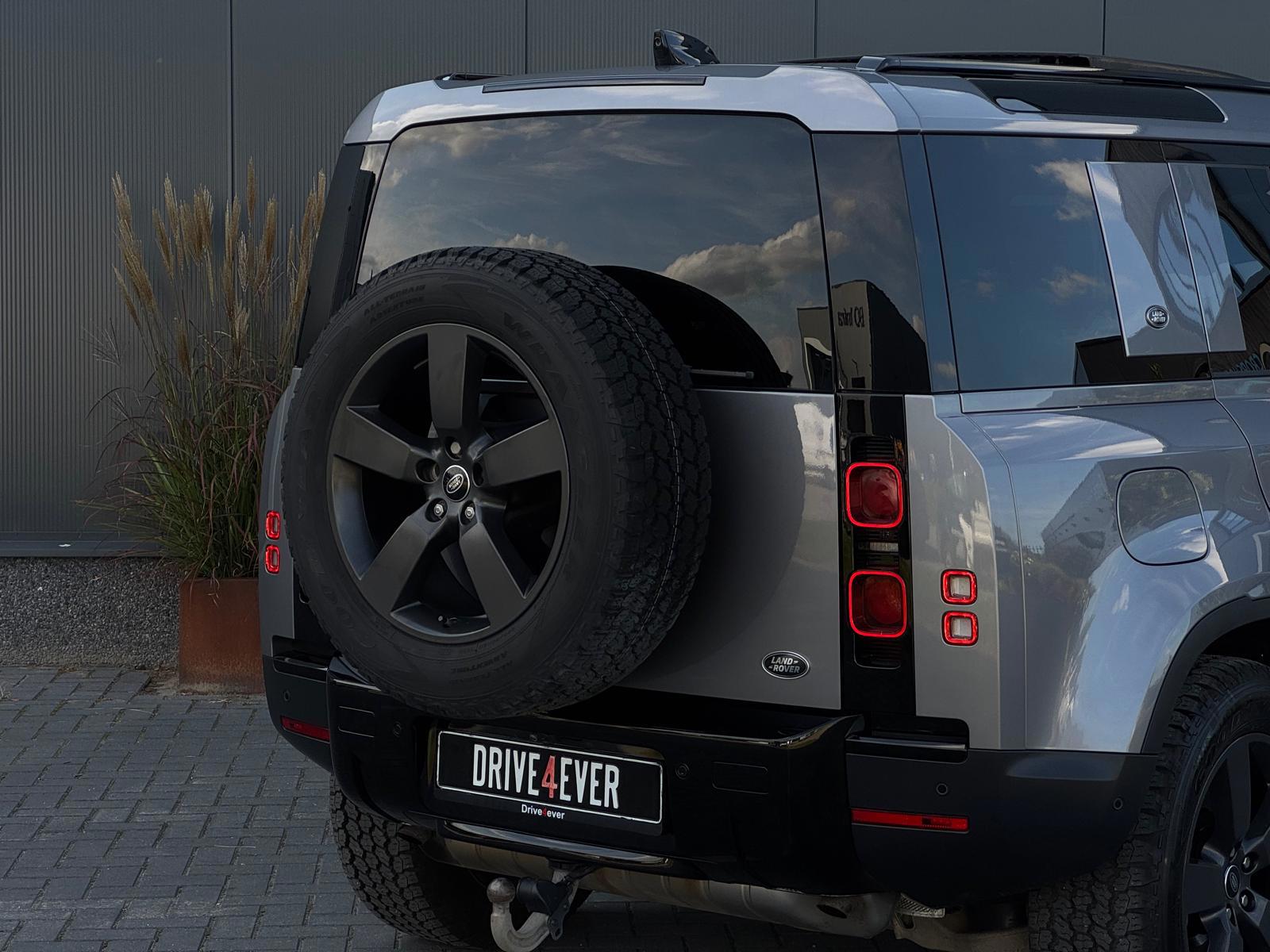 Foto van Land Rover Defender 110