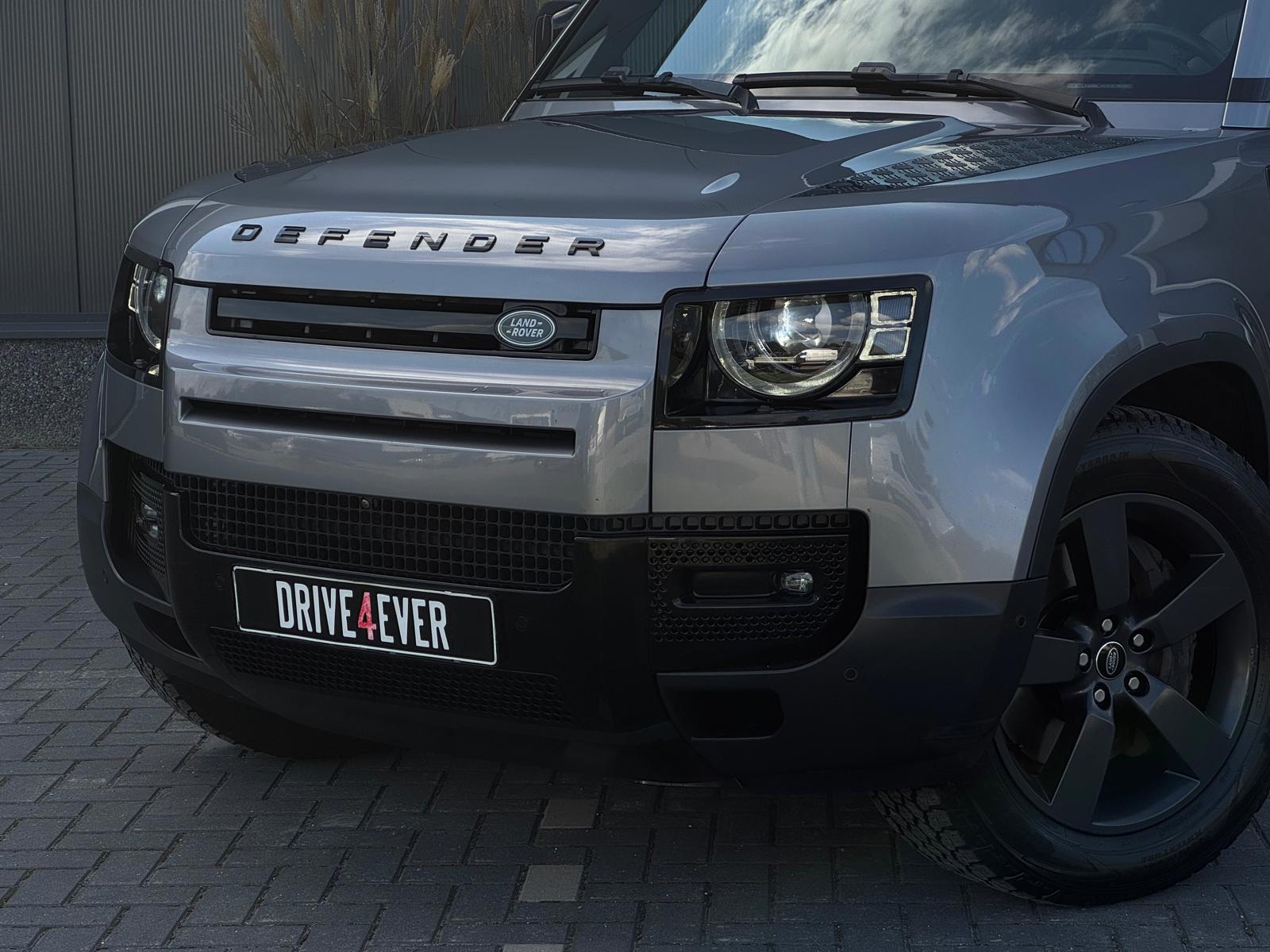 Foto van Land Rover Defender 110