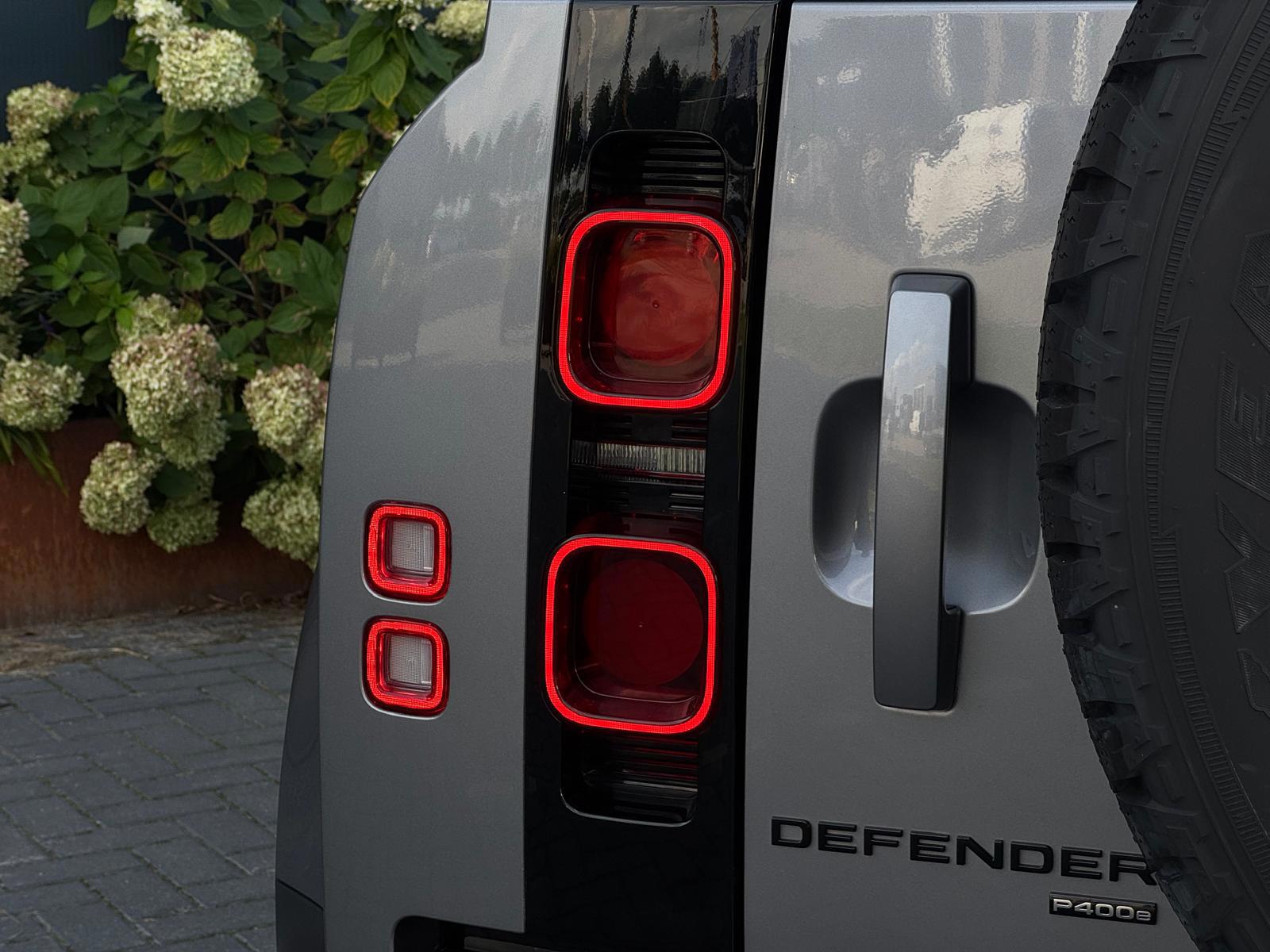 Foto van Land Rover Defender 110