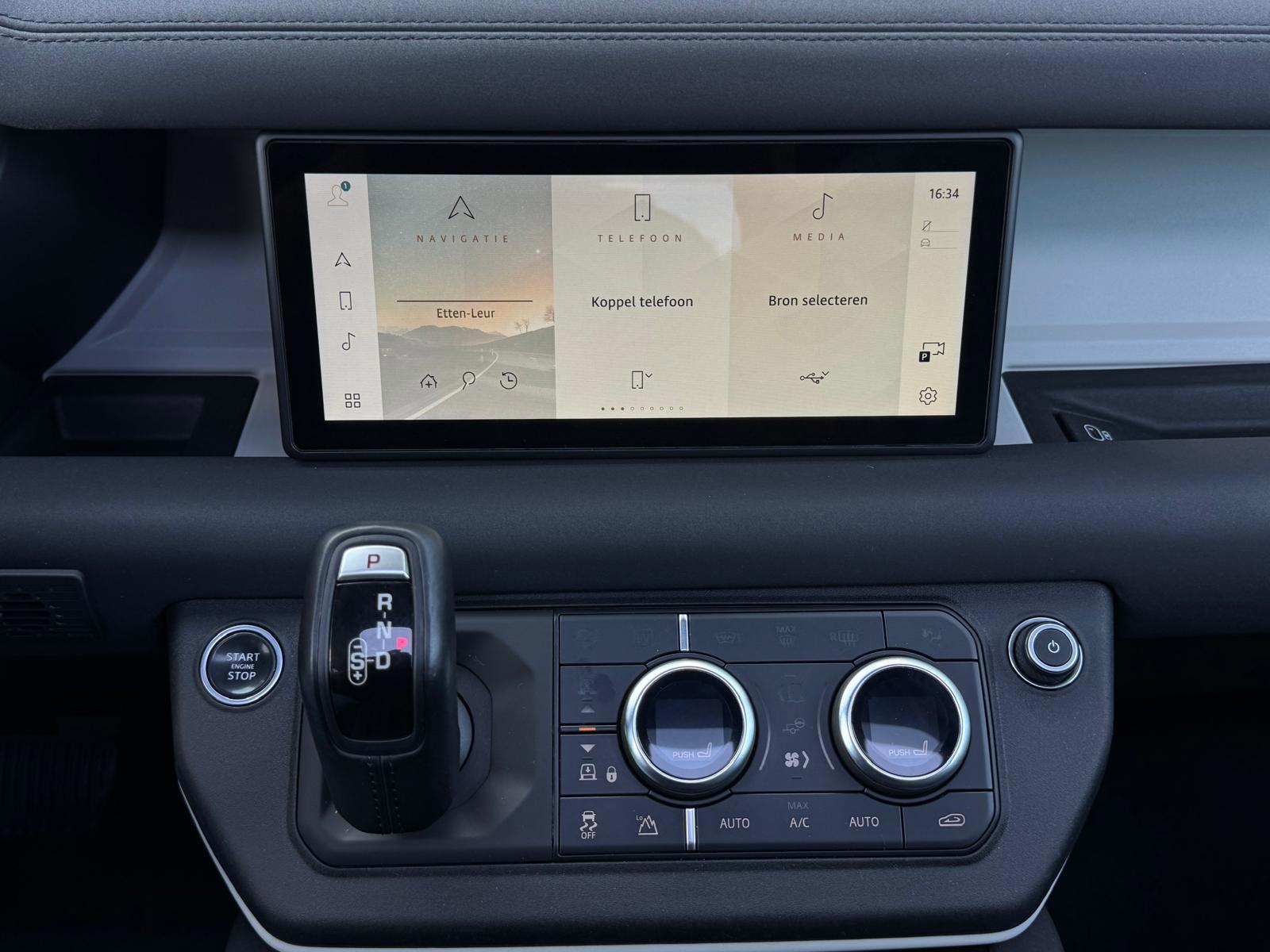 Foto van Land Rover Defender 110