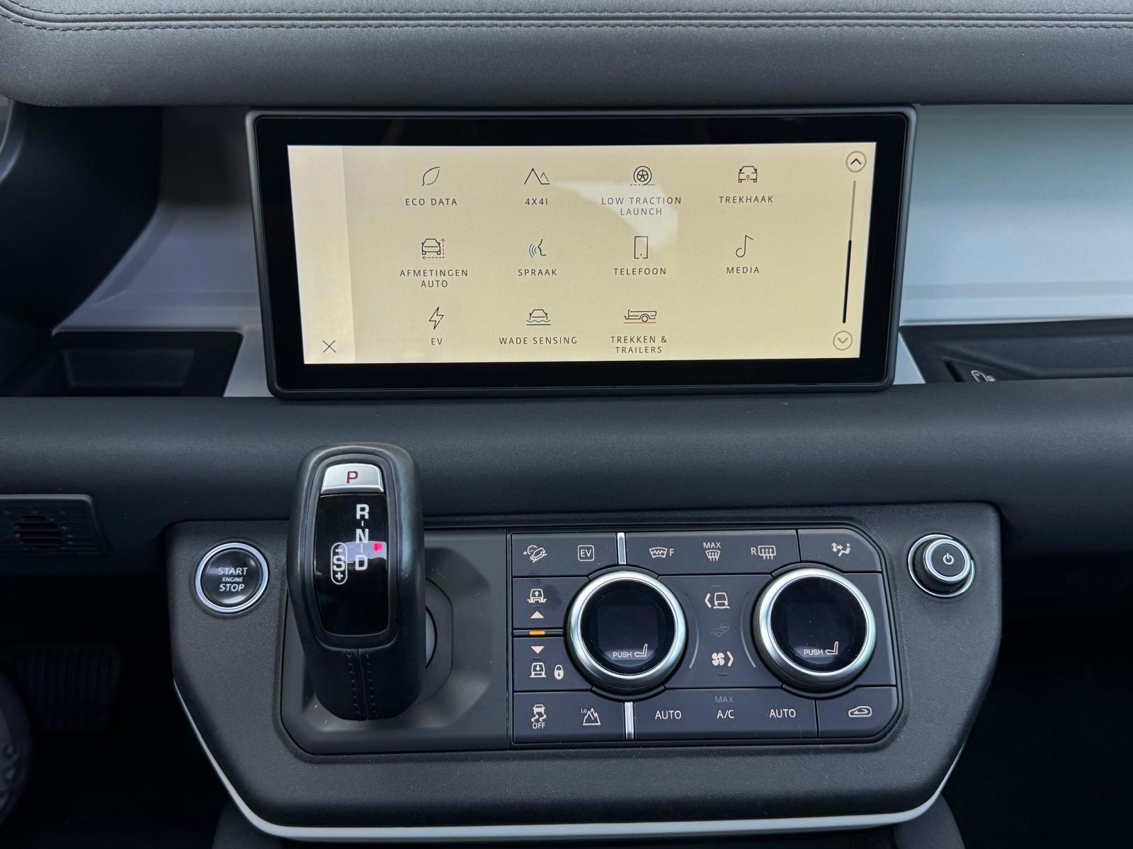 Foto van Land Rover Defender 110