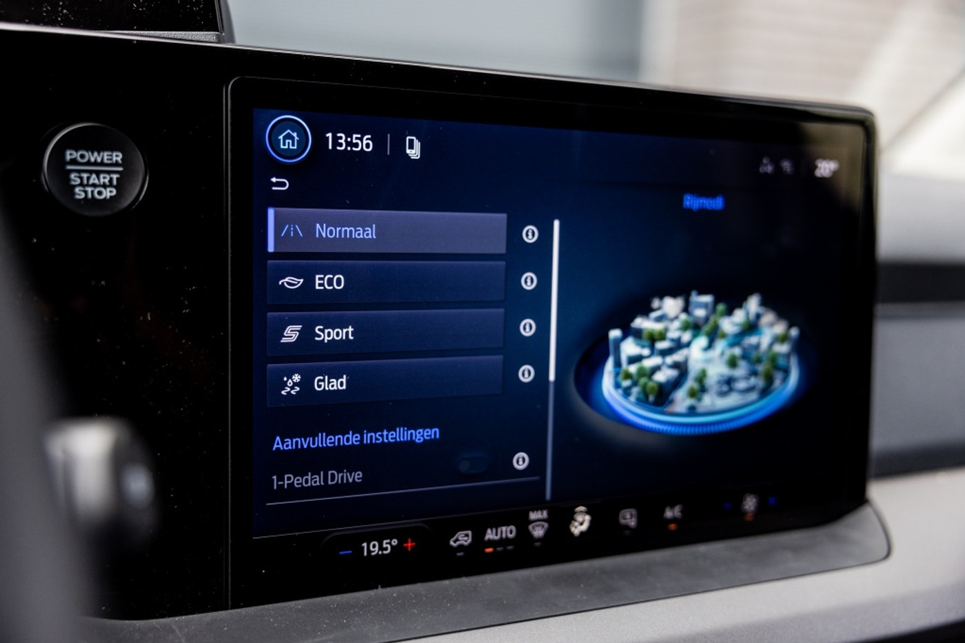Foto van Ford E-transit Cour.