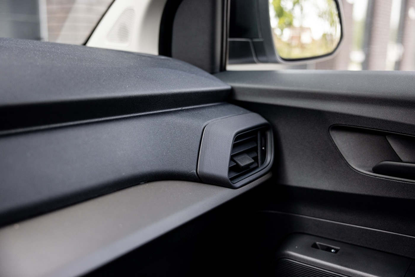 Foto van Ford E-transit Cour.