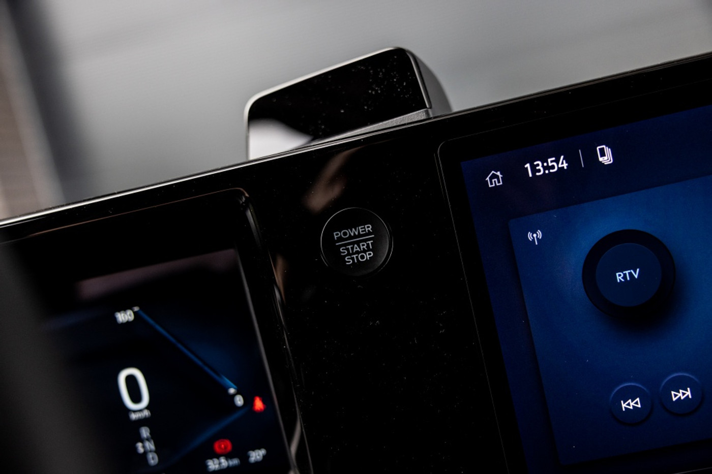 Foto van Ford E-transit Cour.
