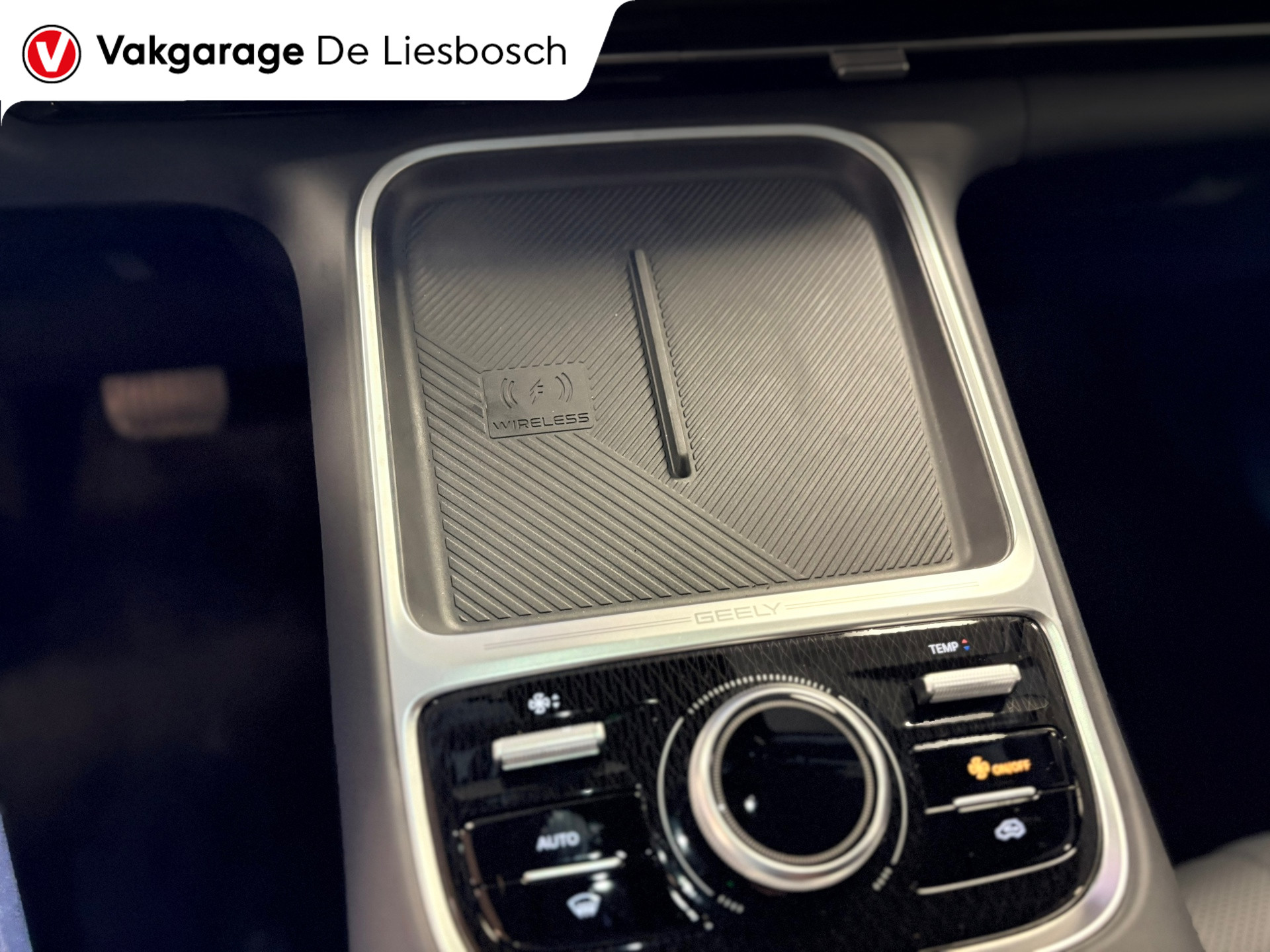 Foto van Geely Starray Em-i