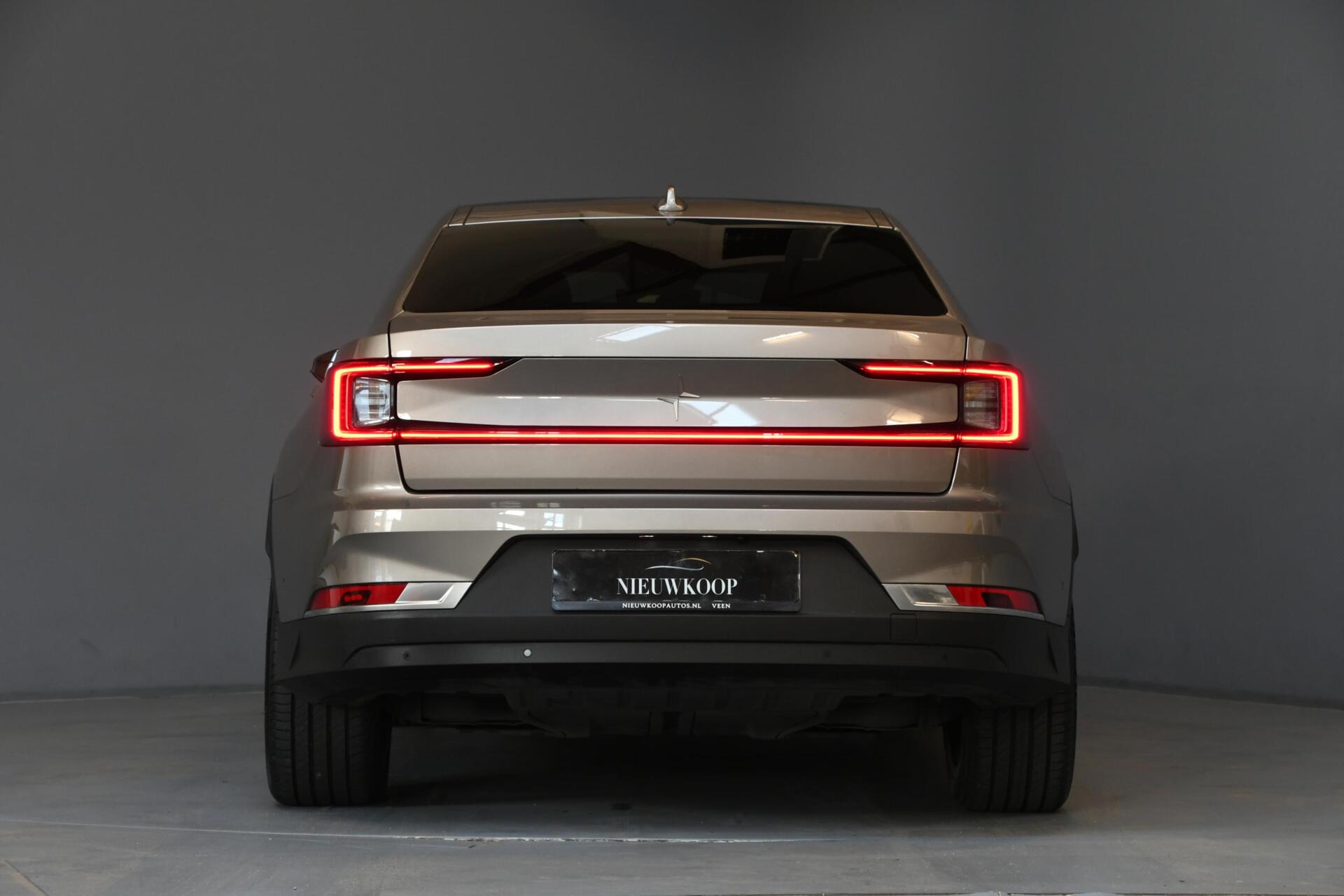 Foto van Polestar 2