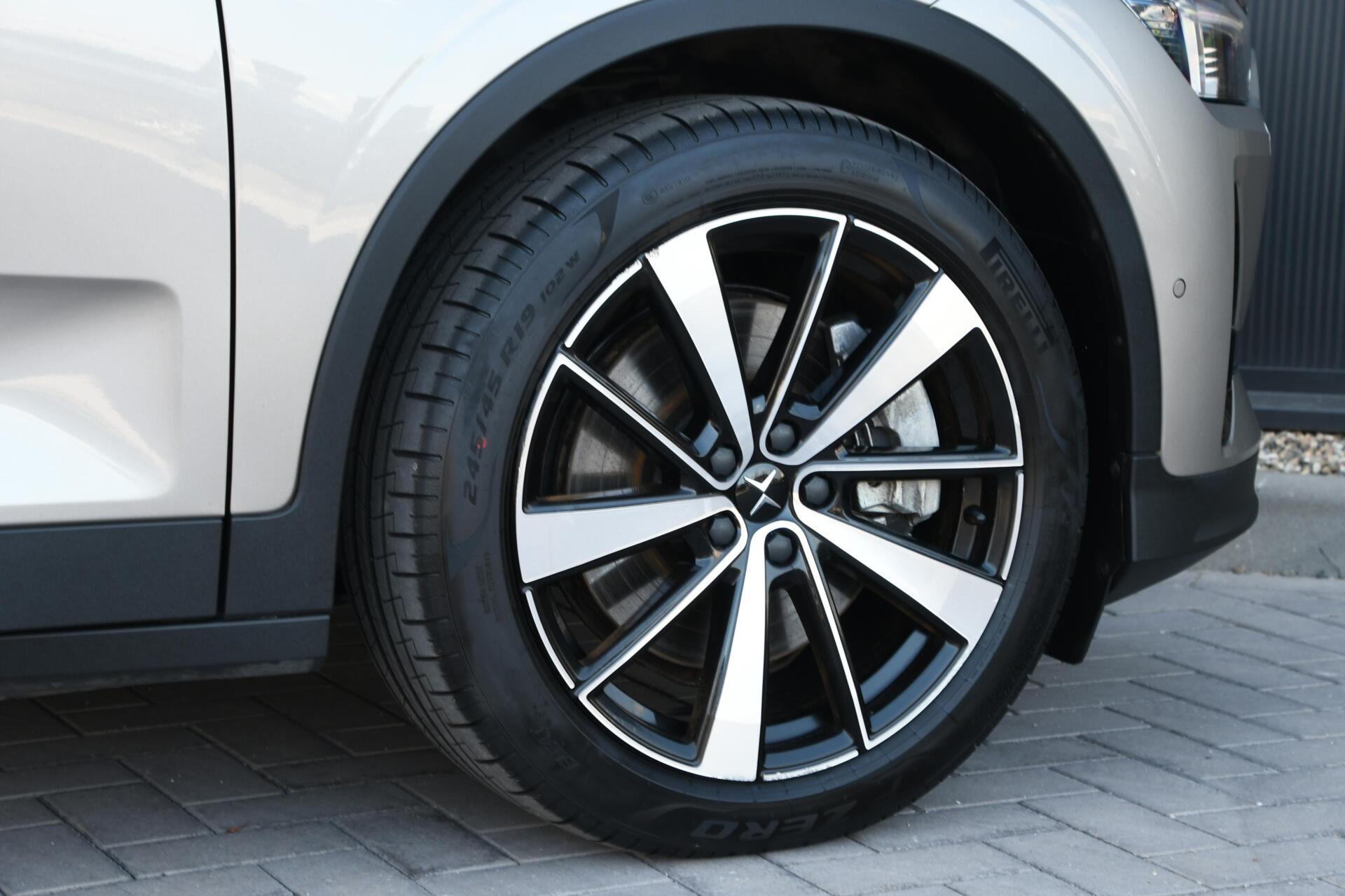 Foto van Polestar 2