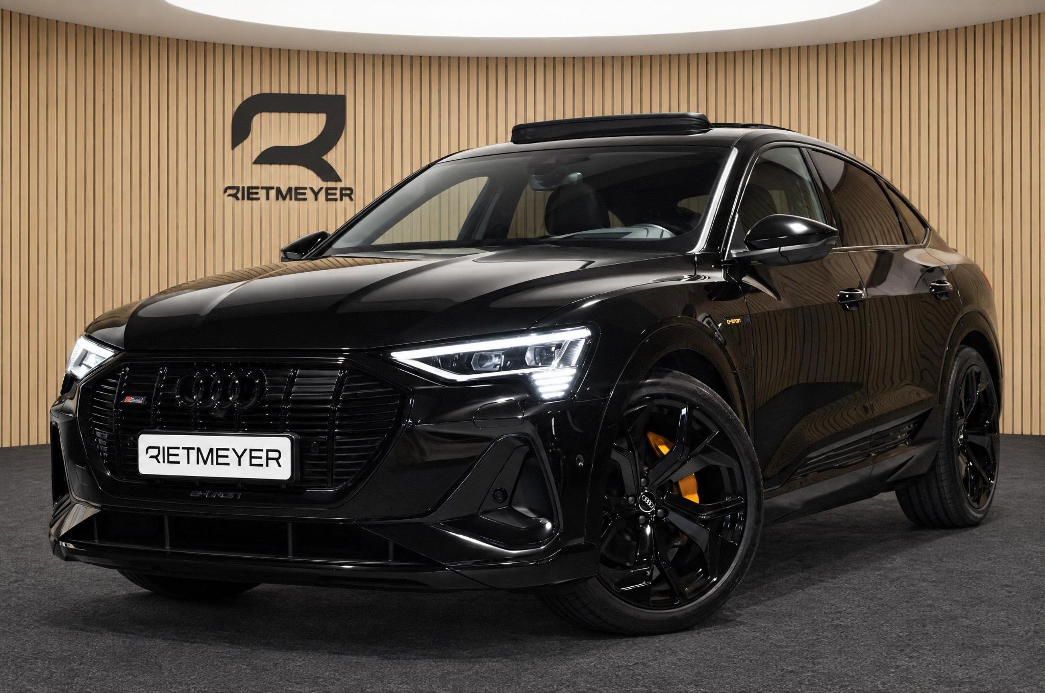 Audi E-tron Sportback 55 quattro S-Line 2023 - voorkant