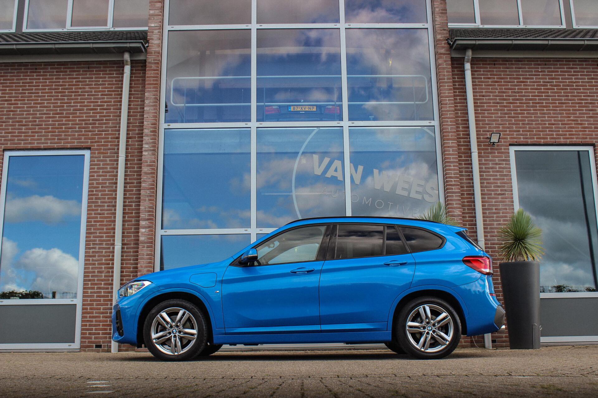 Foto van BMW X1