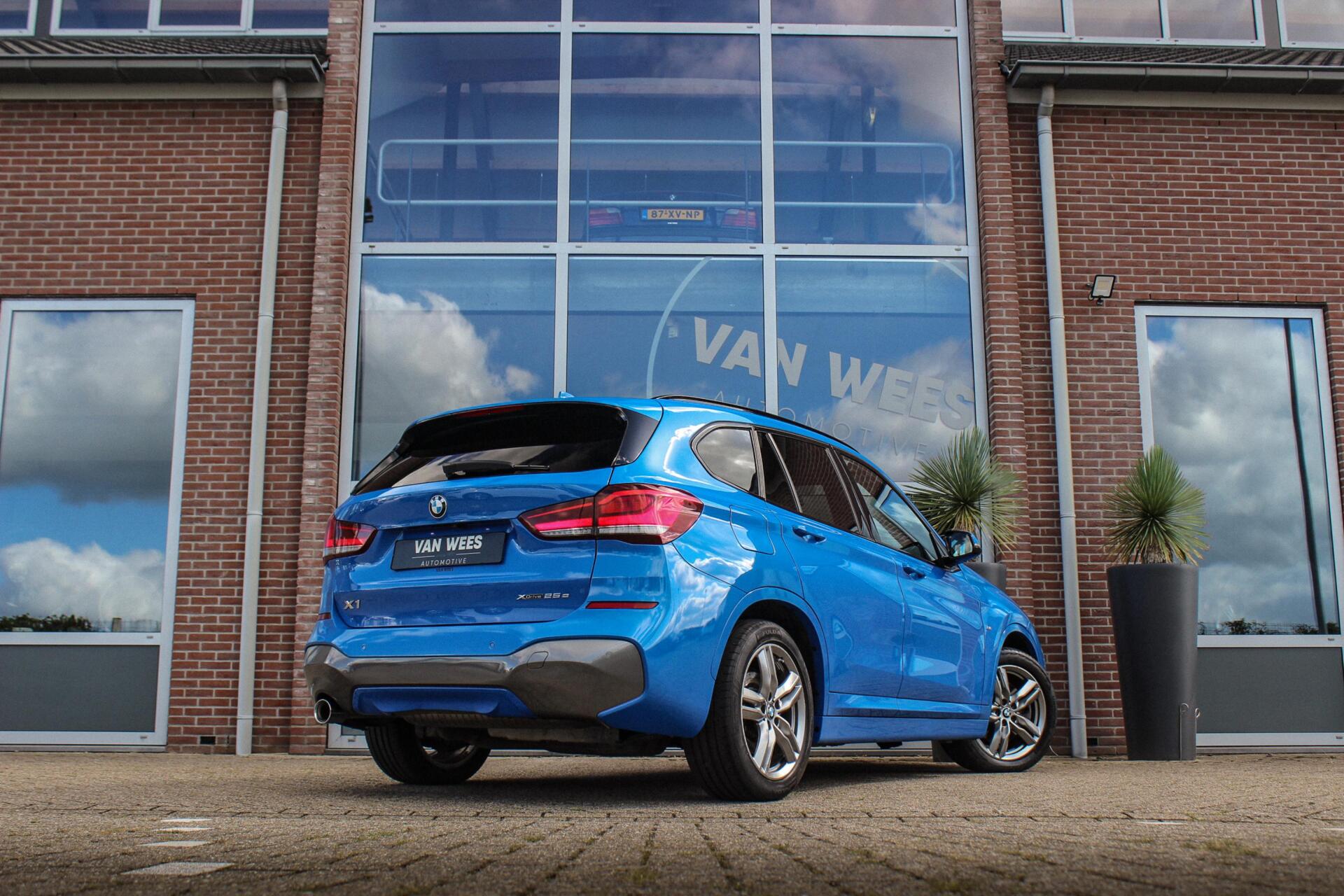 Foto van BMW X1