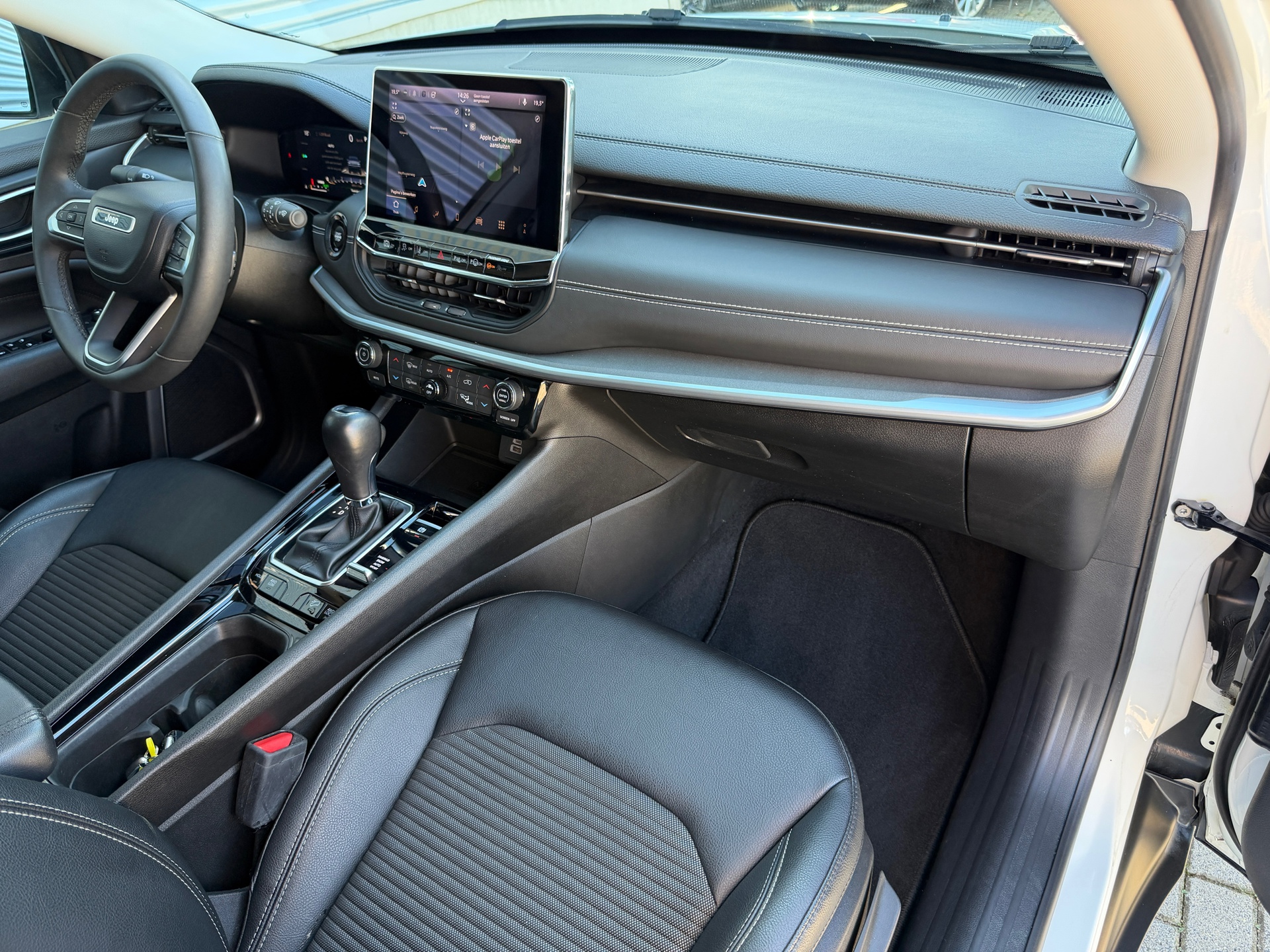Foto van Jeep Compass