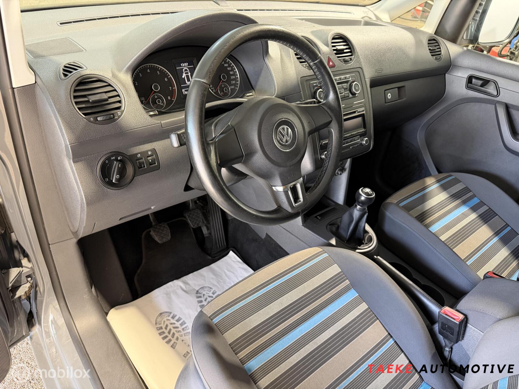 Foto van Volkswagen Caddy Combi