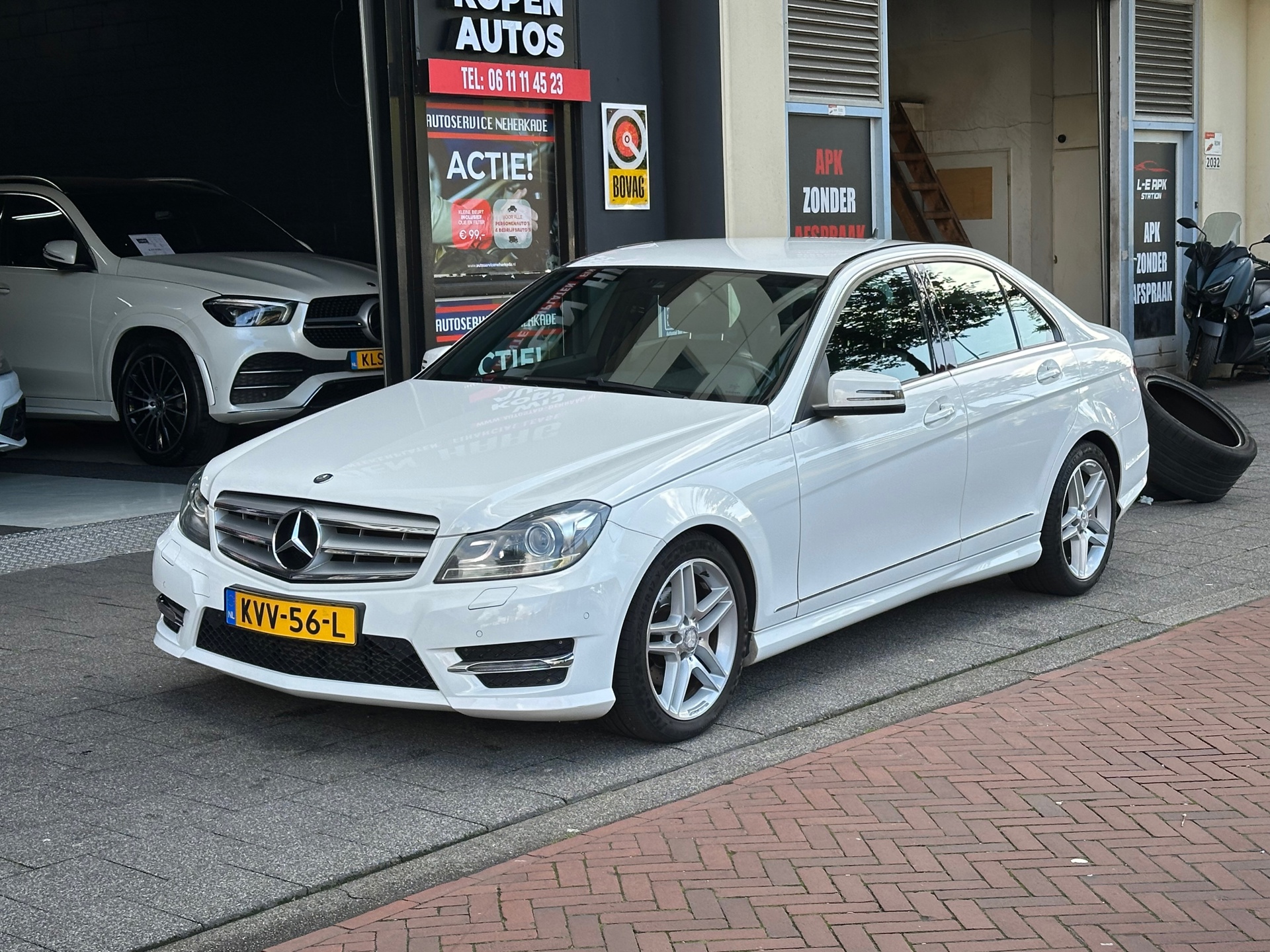 Mercedes-Benz C-klasse 180 Amg Automaat Clima Navi Leer 2013 - voorkant