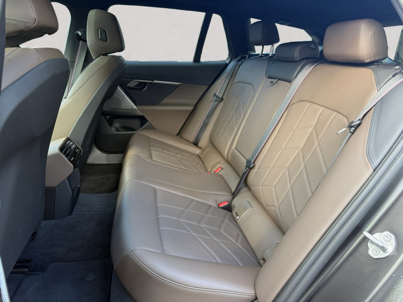 Foto van BMW 5-serie Touring 530e