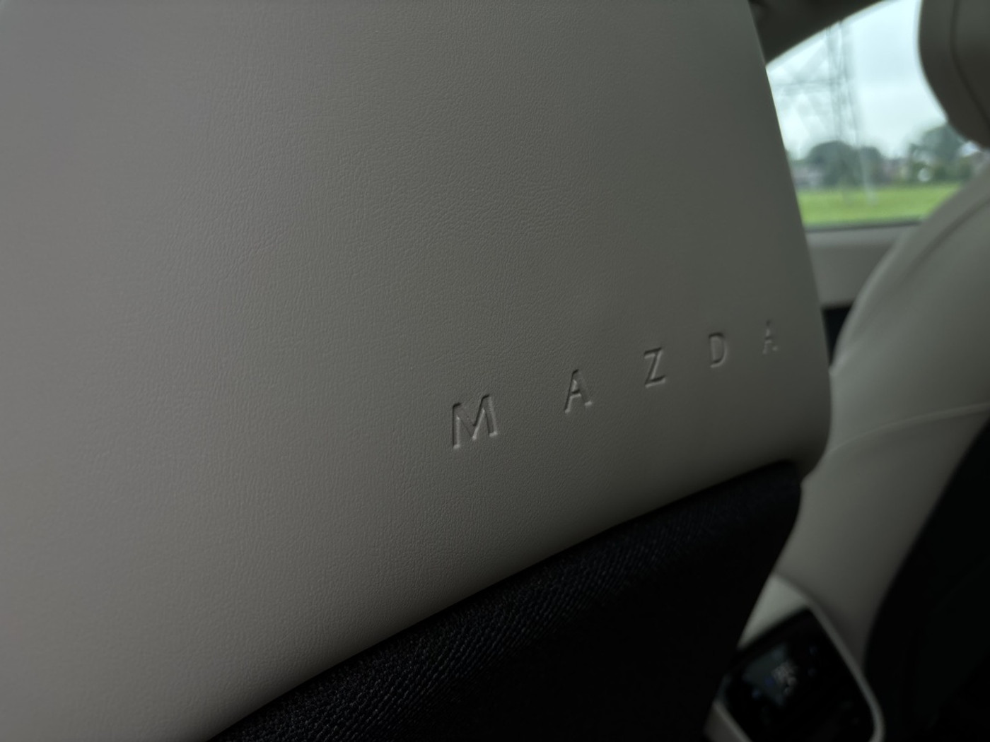 Foto van Mazda Cx-6e